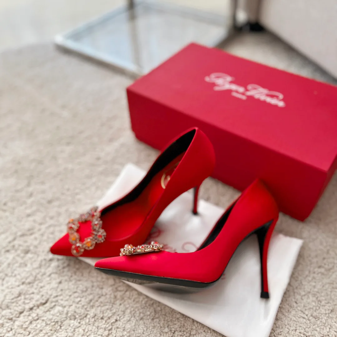 Туфли Женские Roger Vivier 19301459