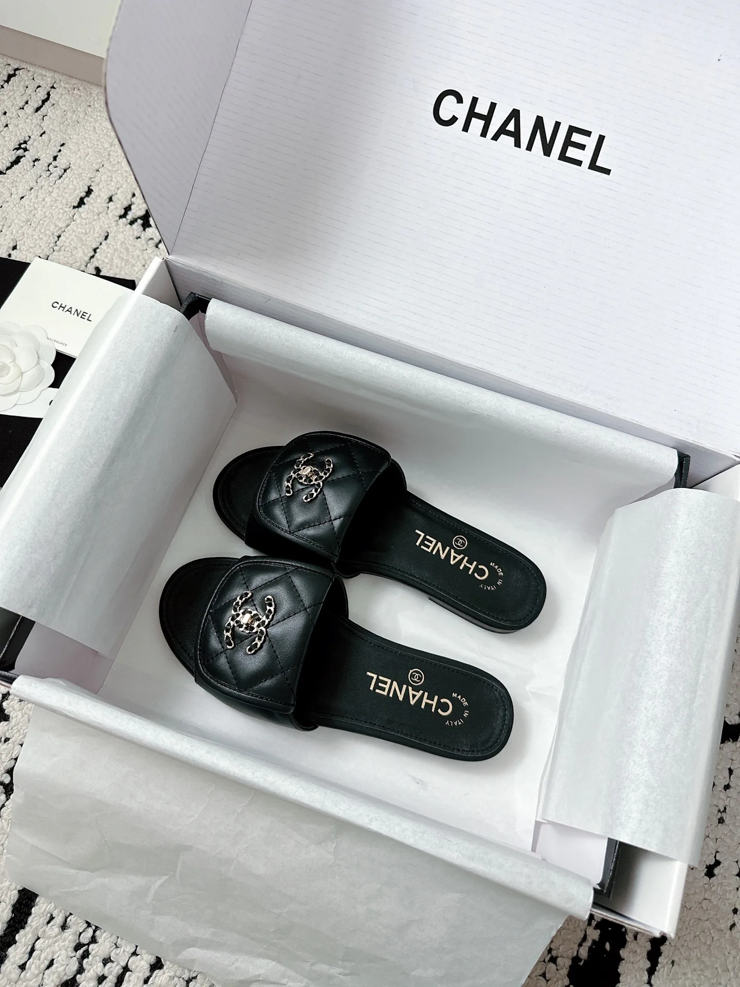 Шлепанцы Женские Chanel 11026193