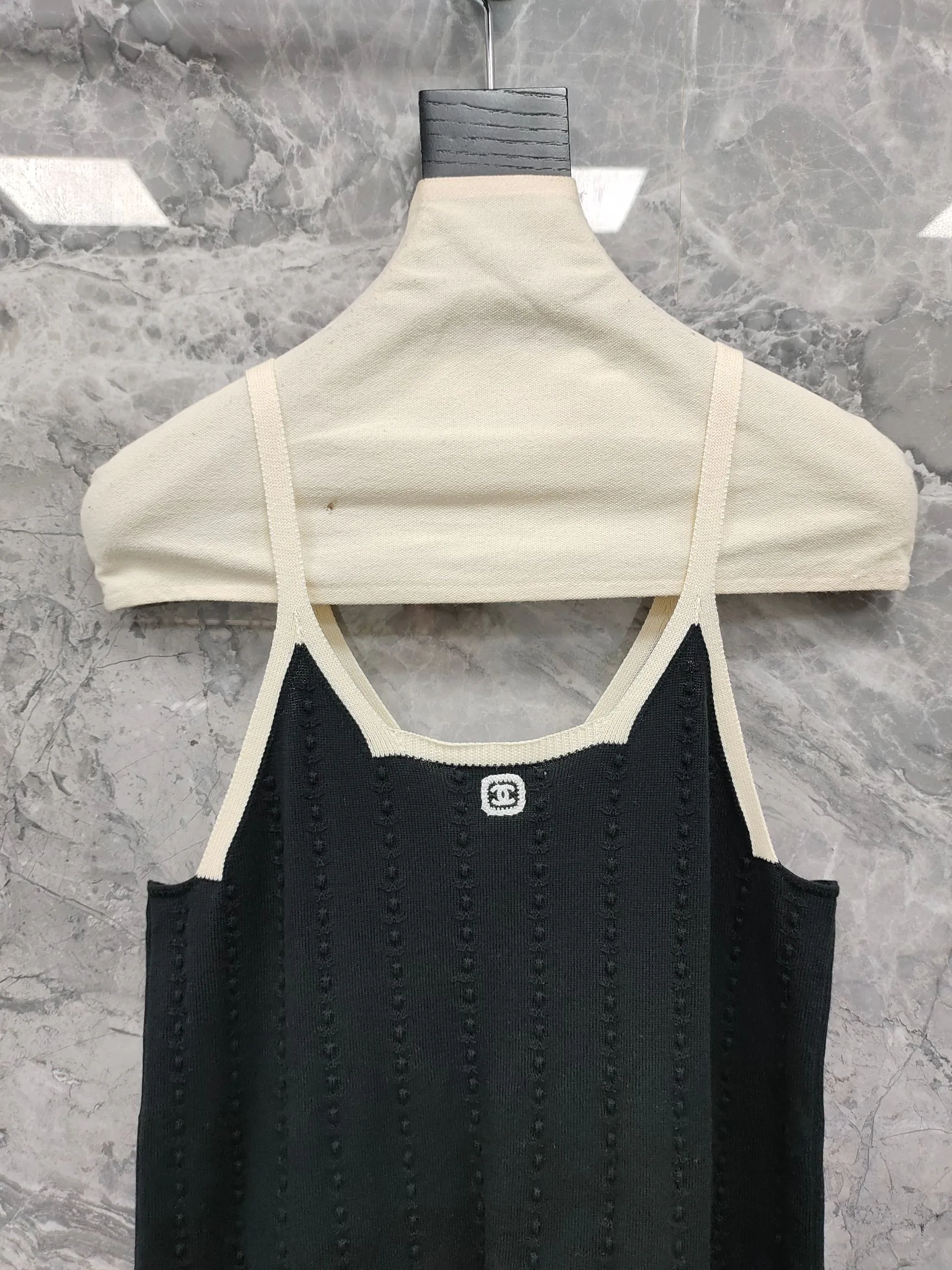 Платья Женские Chanel 10035993