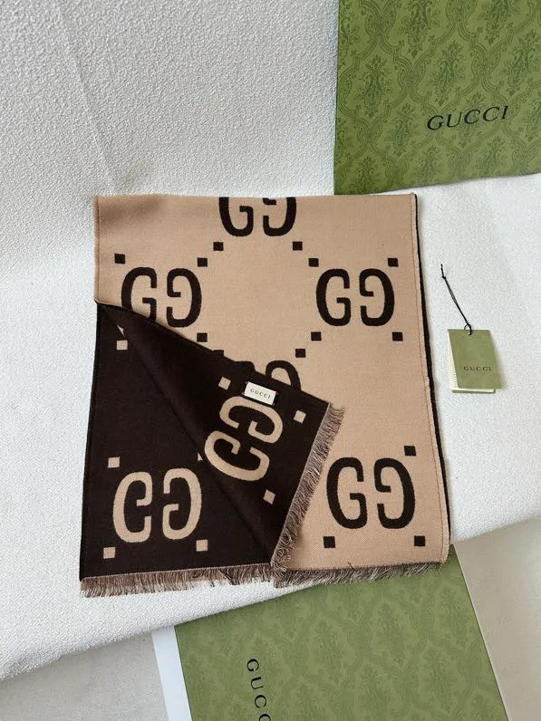 Шарфы Gucci 11268978