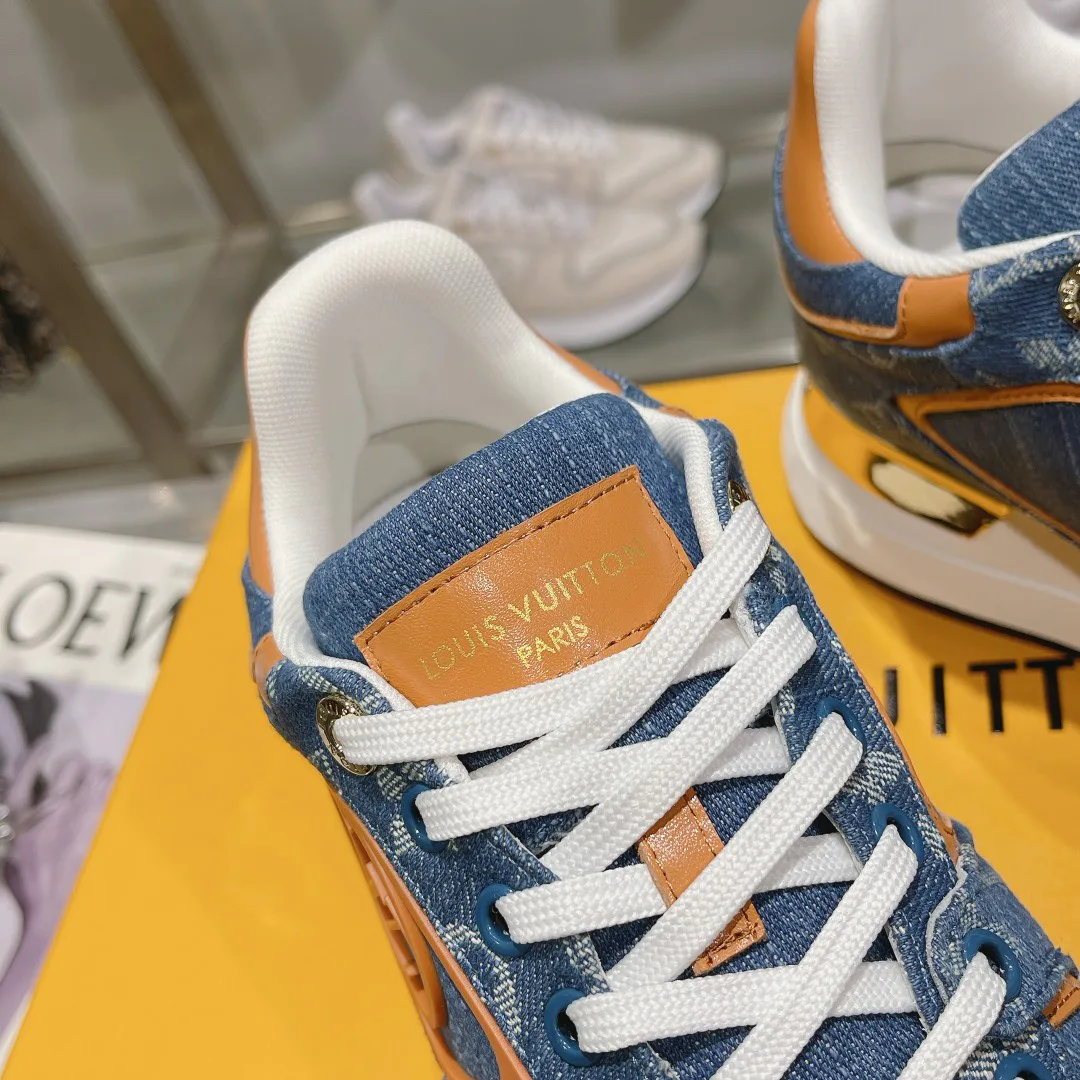 Кроссовки Женские Louis Vuitton 1220068