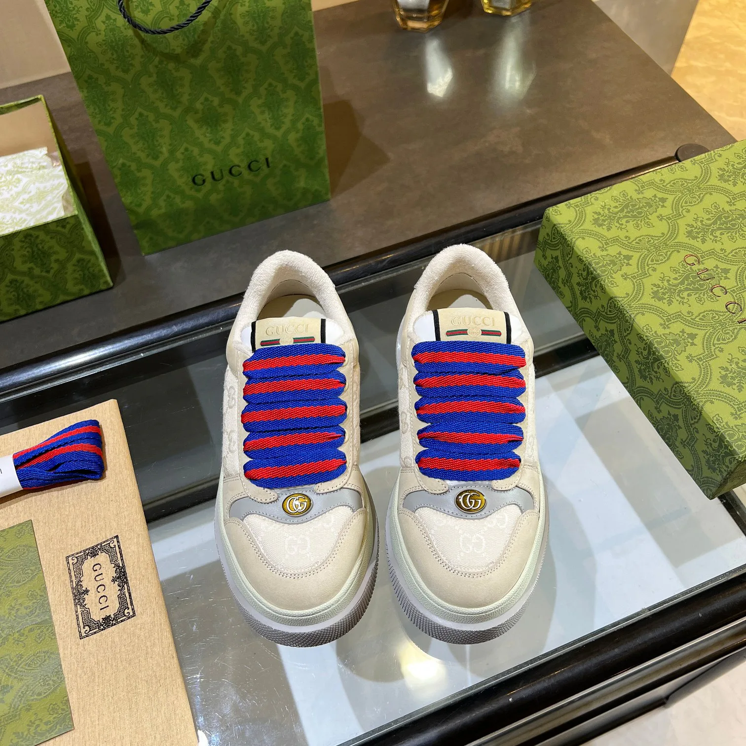 Кроссовки Женские Gucci 17955441