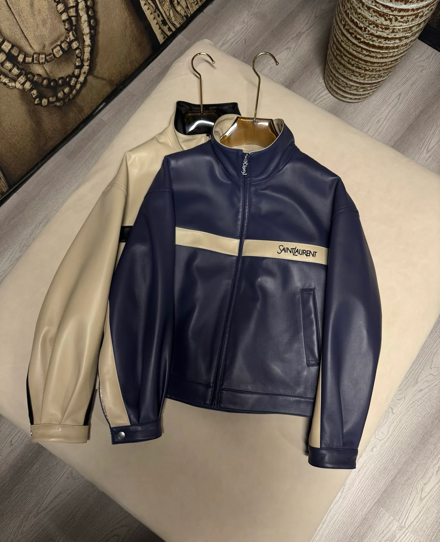 Кожаные Куртки И Дублёнки Женские Saint Laurent 18259825