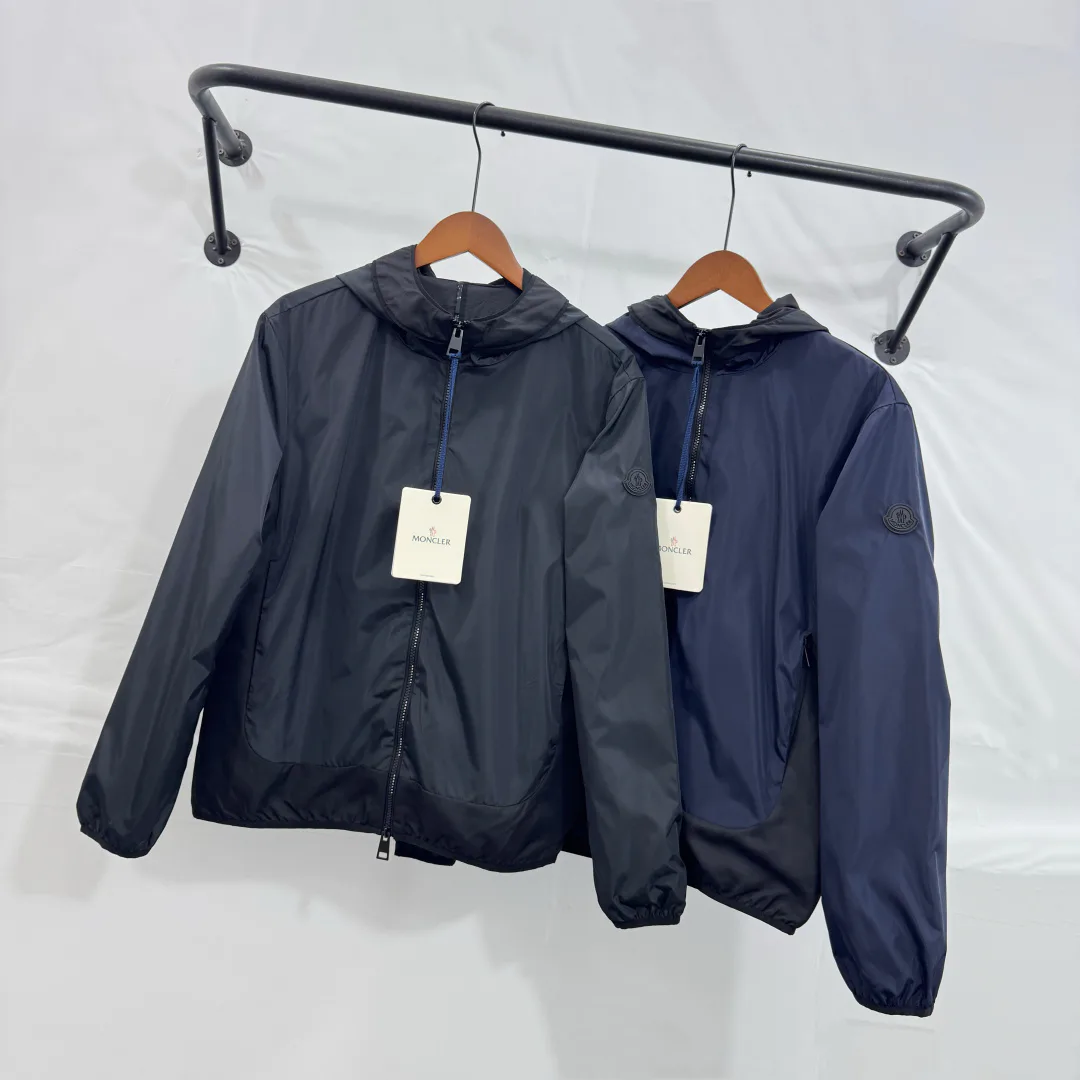 Куртки И Пуховики Женские Moncler 18002120