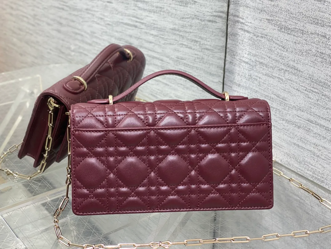 Клатчи Женские Christian Dior 11685184
