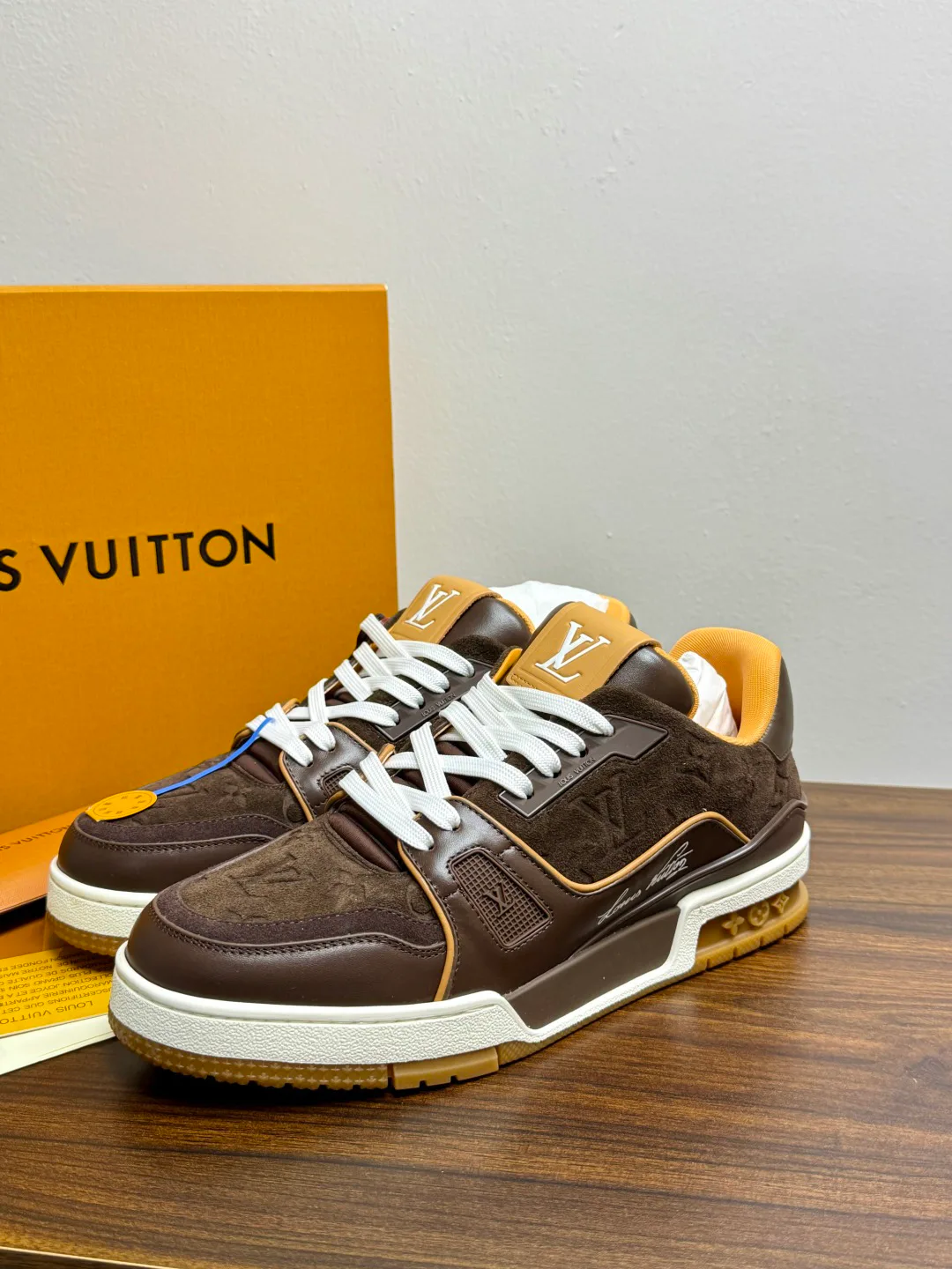 Кроссовки Мужские Louis Vuitton 19036042