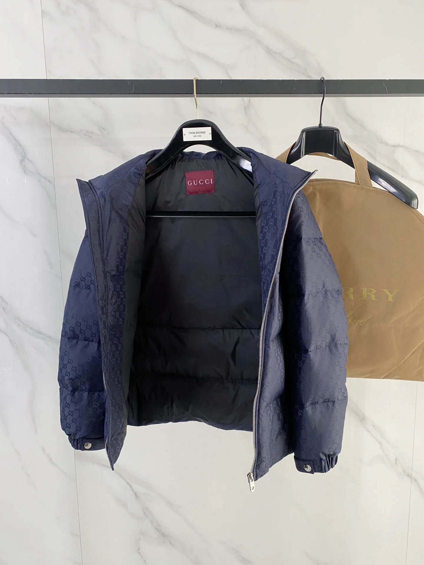 Куртки И Пуховики Женские Gucci 382025