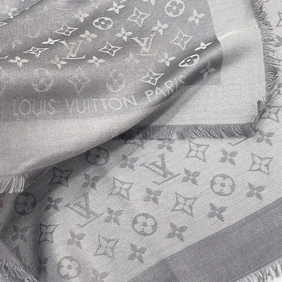 Шарфы Louis Vuitton 17815856