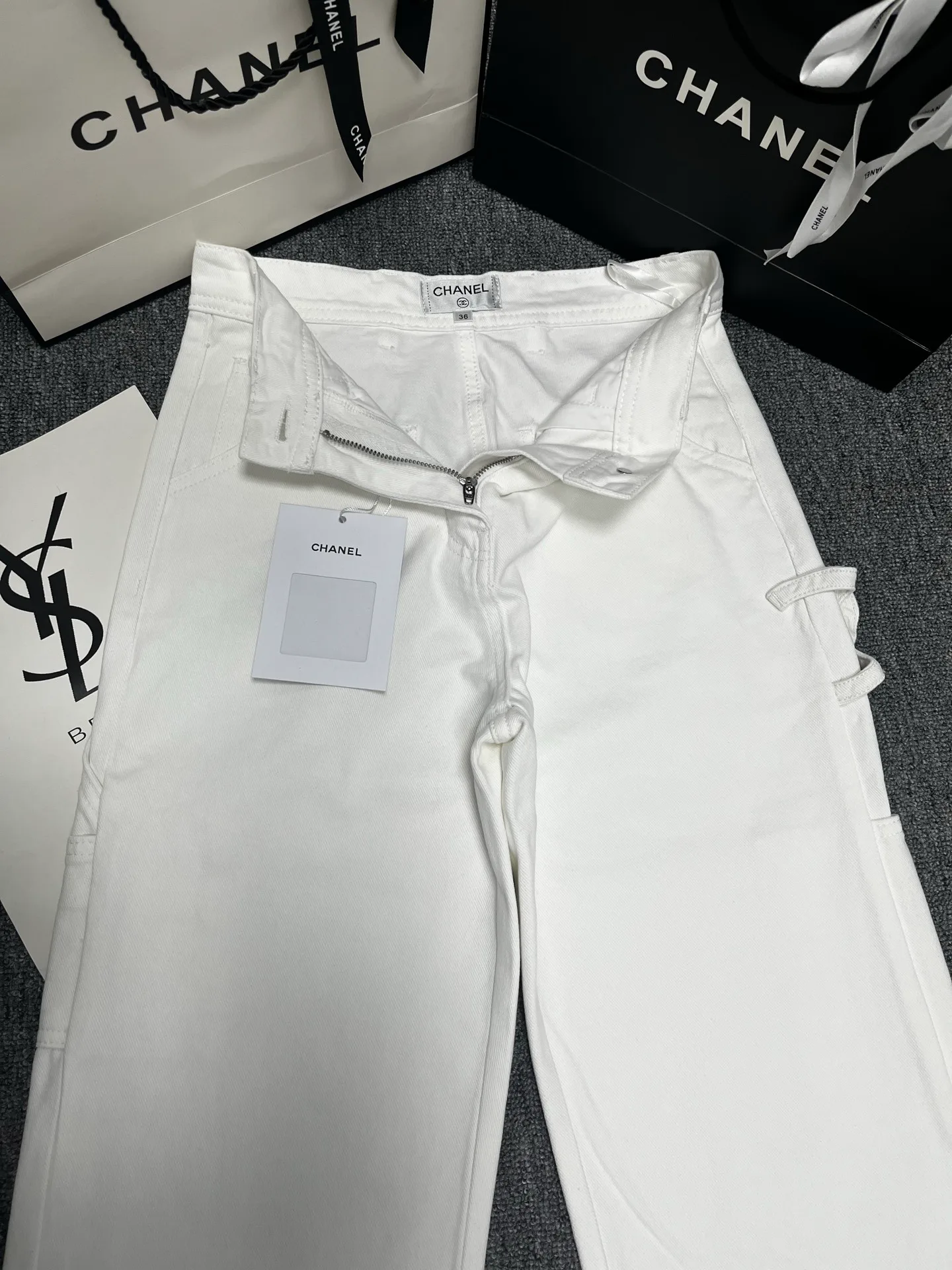Джинсы Женские Chanel 5711047