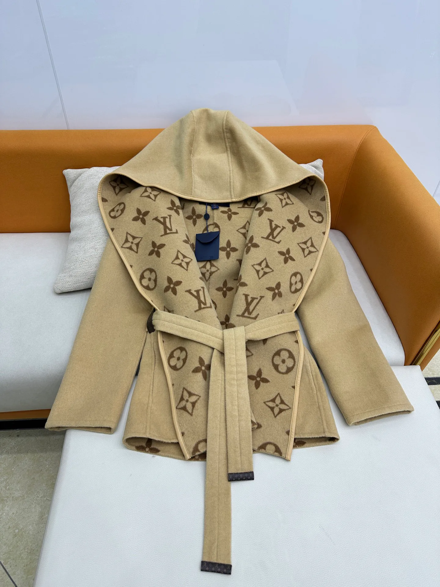 Пальто Женские Louis Vuitton 793741