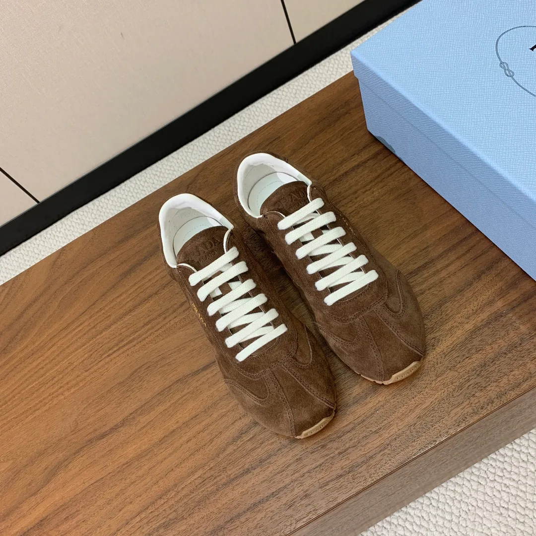 Кроссовки Женские Prada 879177