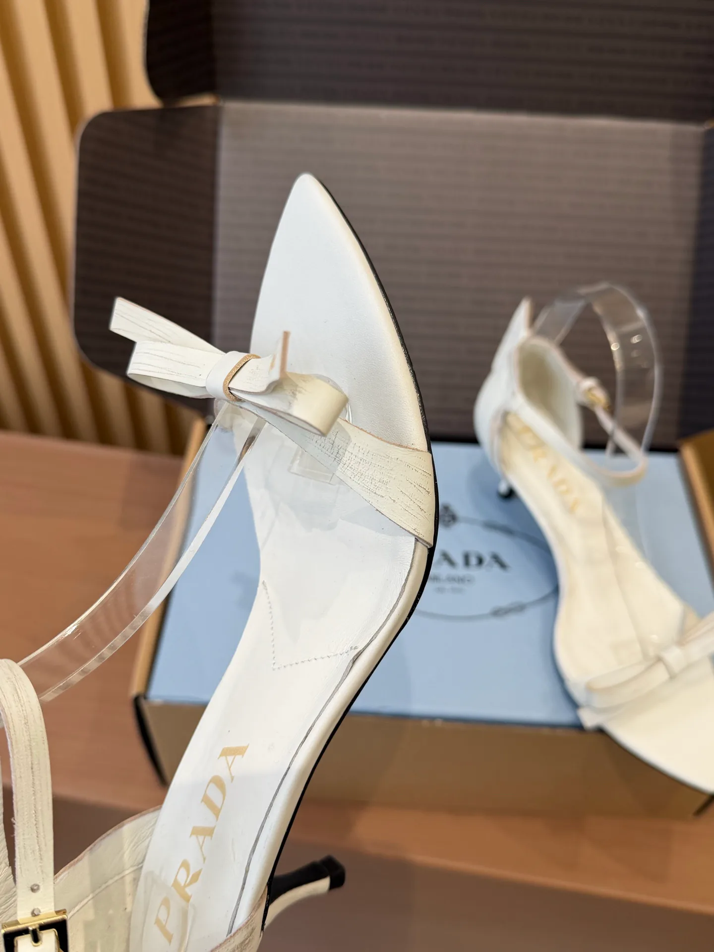 Босоножки Женские Prada 5241784