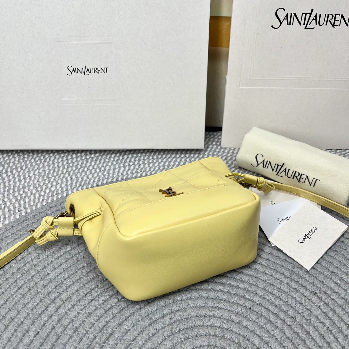Сумки На Ремне Женские Saint Laurent 11309795