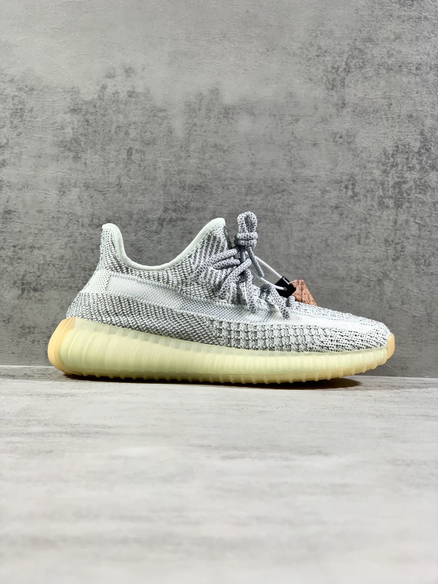 Кроссовки Женские Yeezy 29599