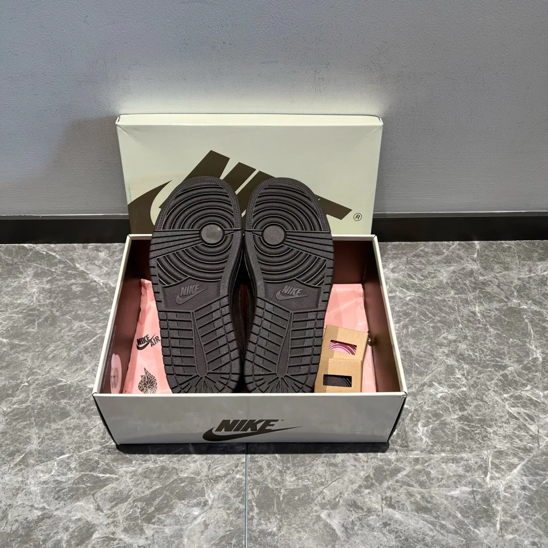 Кеды Женские Air Jordan 953619