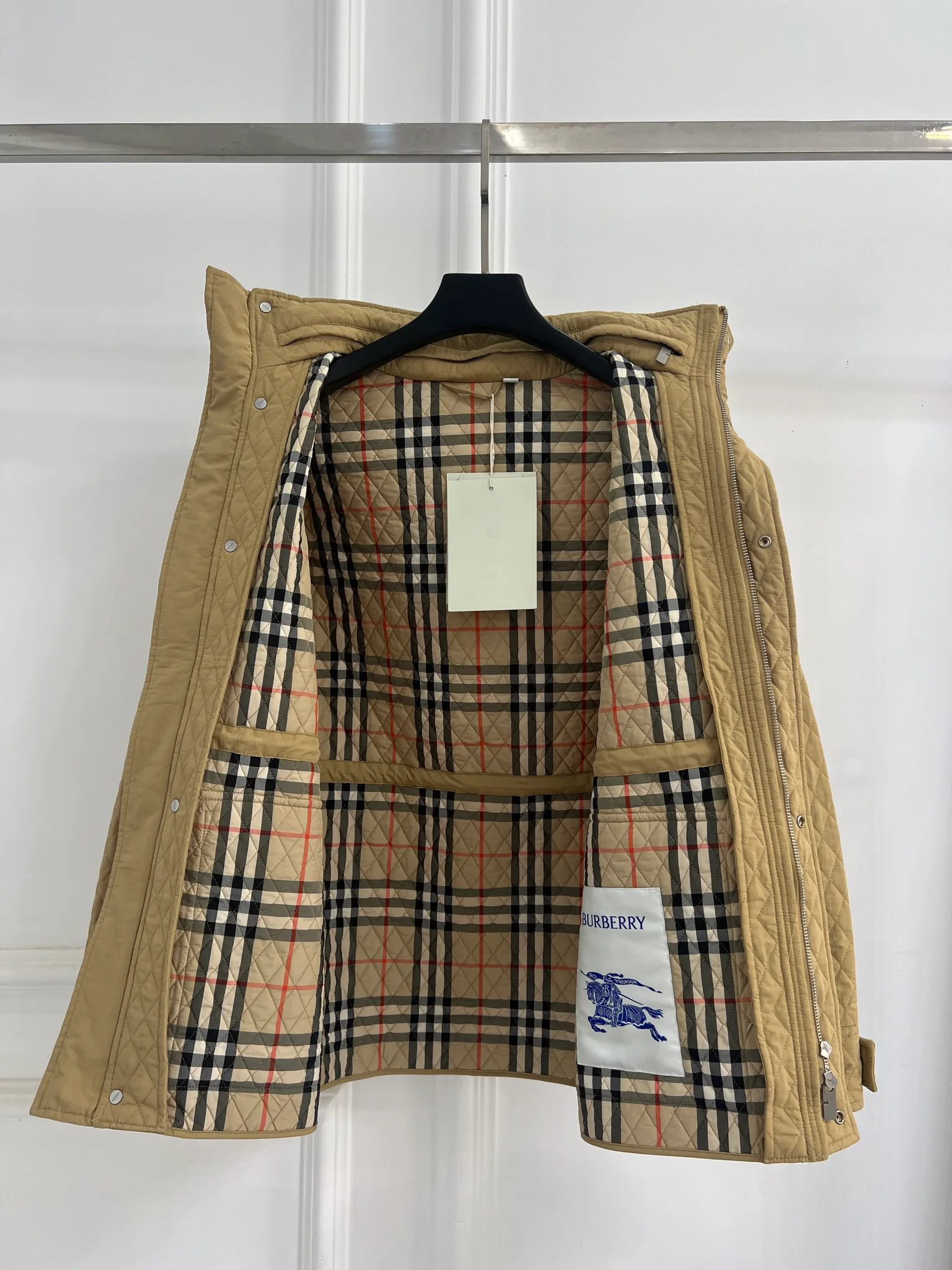 Куртки И Пуховики Женские Burberry 19266466