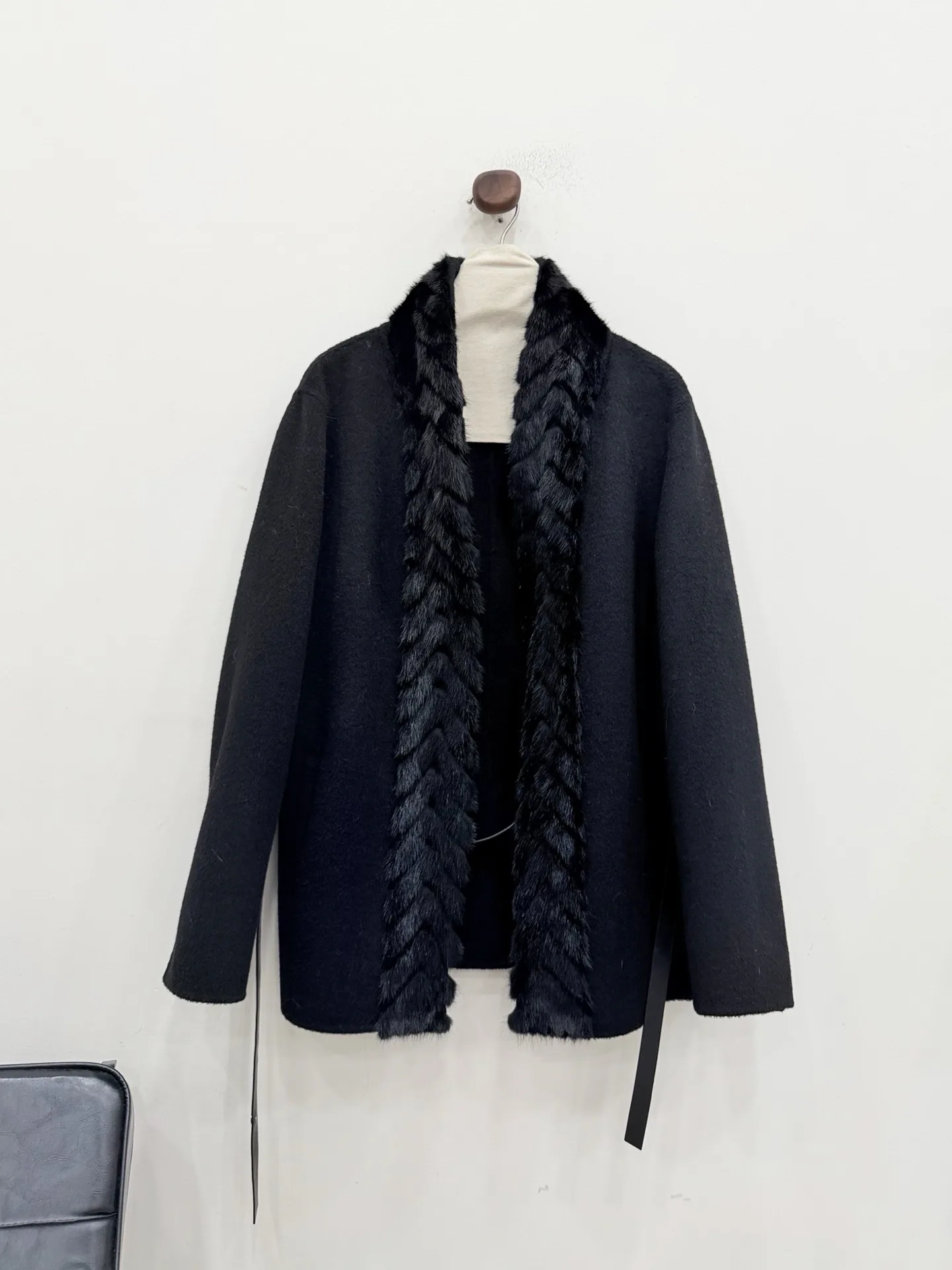 Пальто Женские Loro Piana 18528349