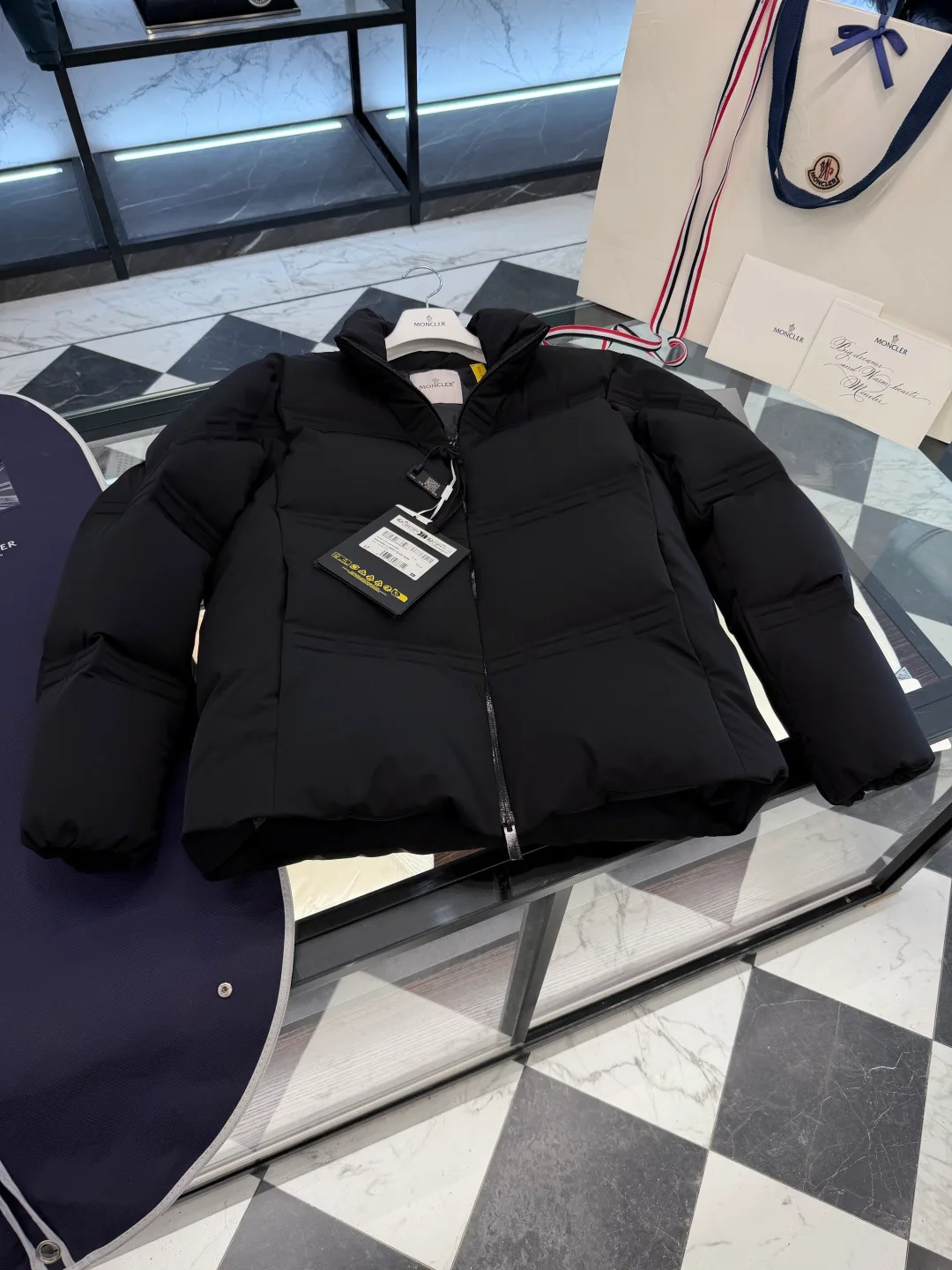 Куртки И Пуховики Мужские Moncler 987309