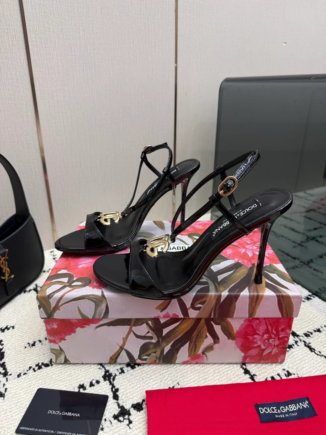 Босоножки Женские Dolce & Gabbana 18335953