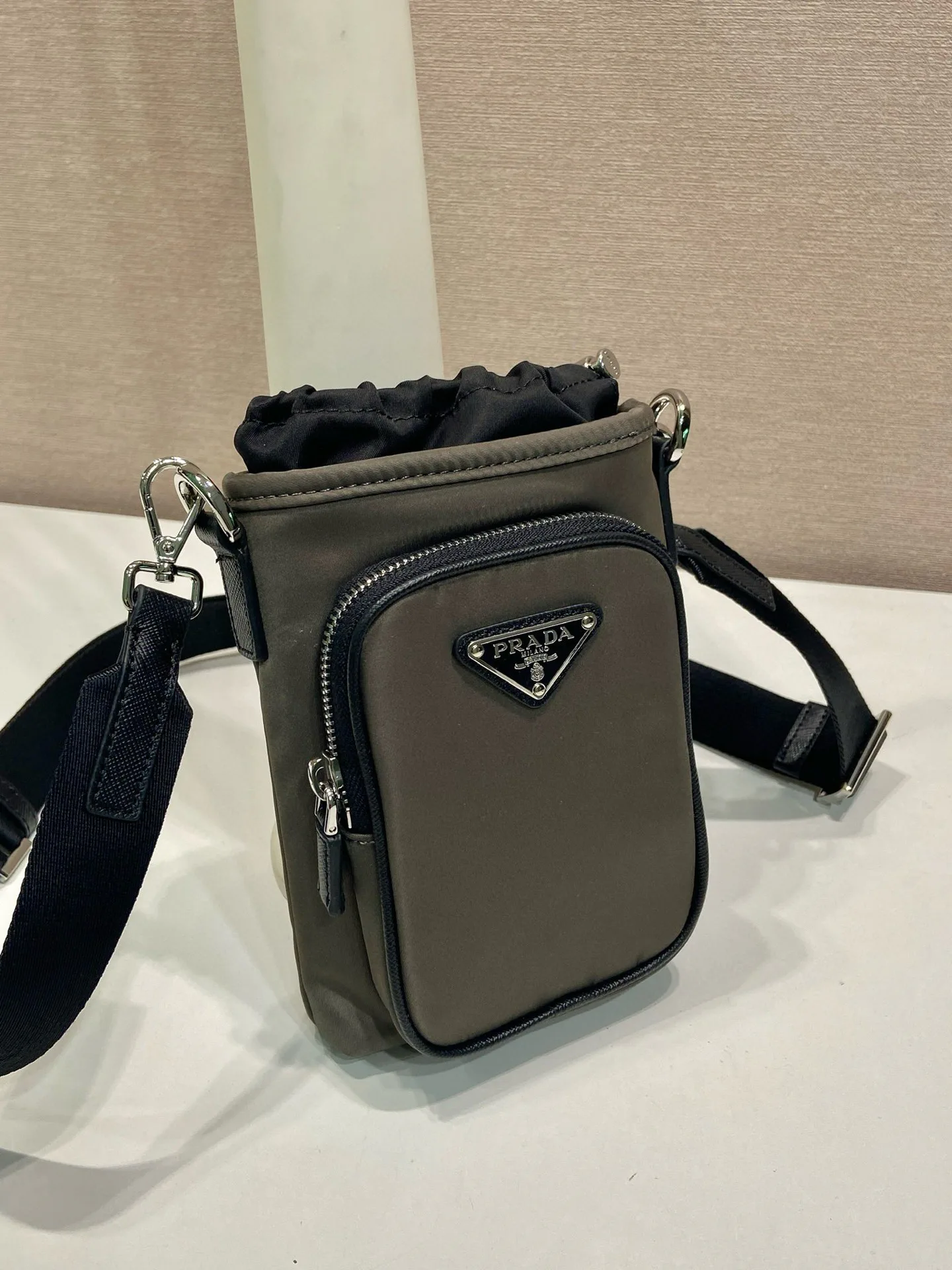 Сумки На Ремне Женские Prada 13410387