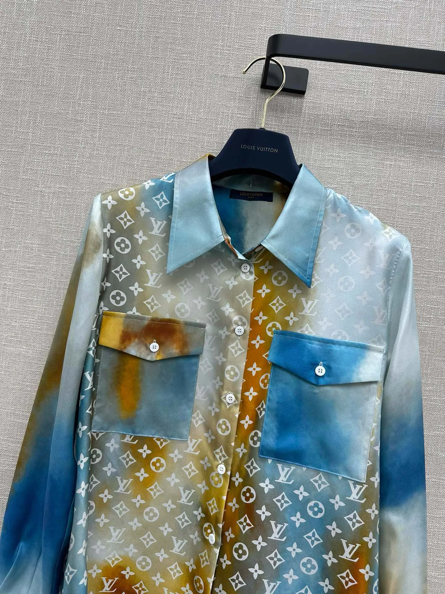 Рубашки Женские Louis Vuitton 9513