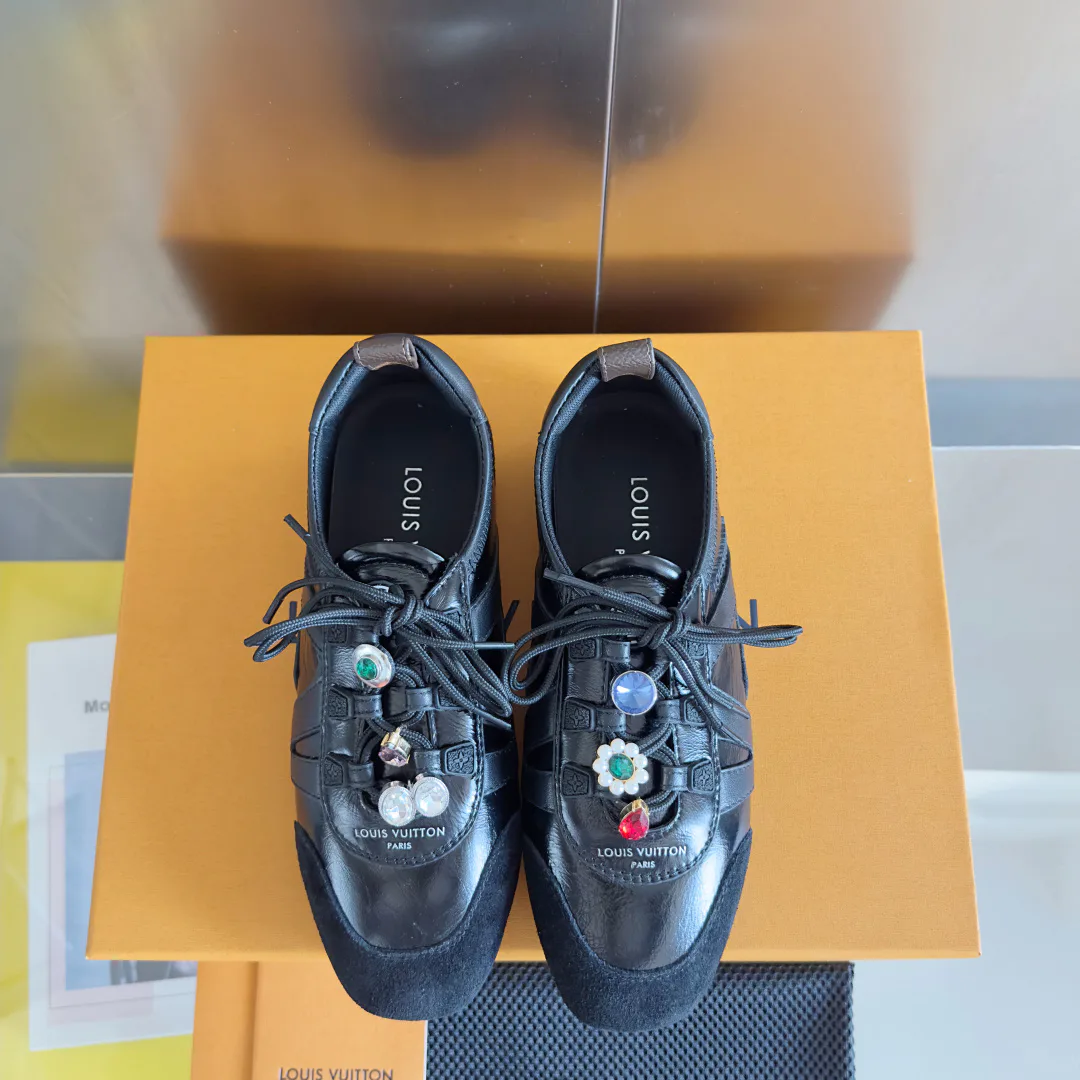 Кроссовки Женские Louis Vuitton 3098239