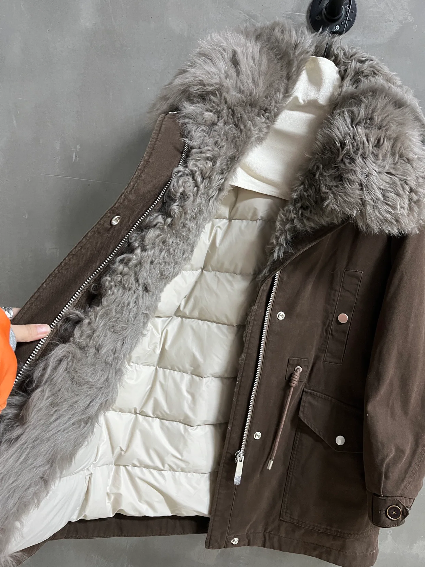 Куртки И Пуховики Женские Saint Laurent 662207