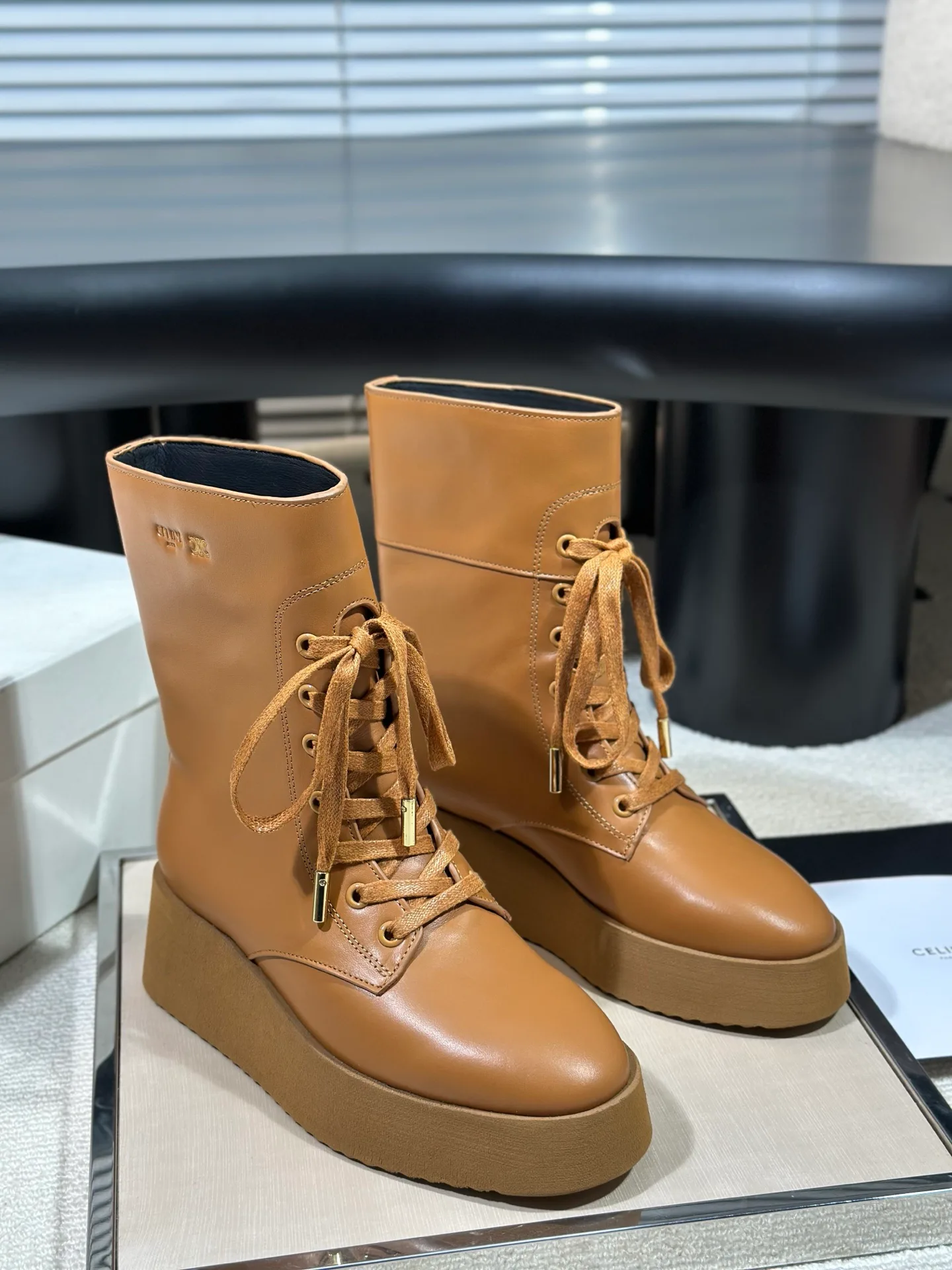 Ботинки Женские Celine 18041690