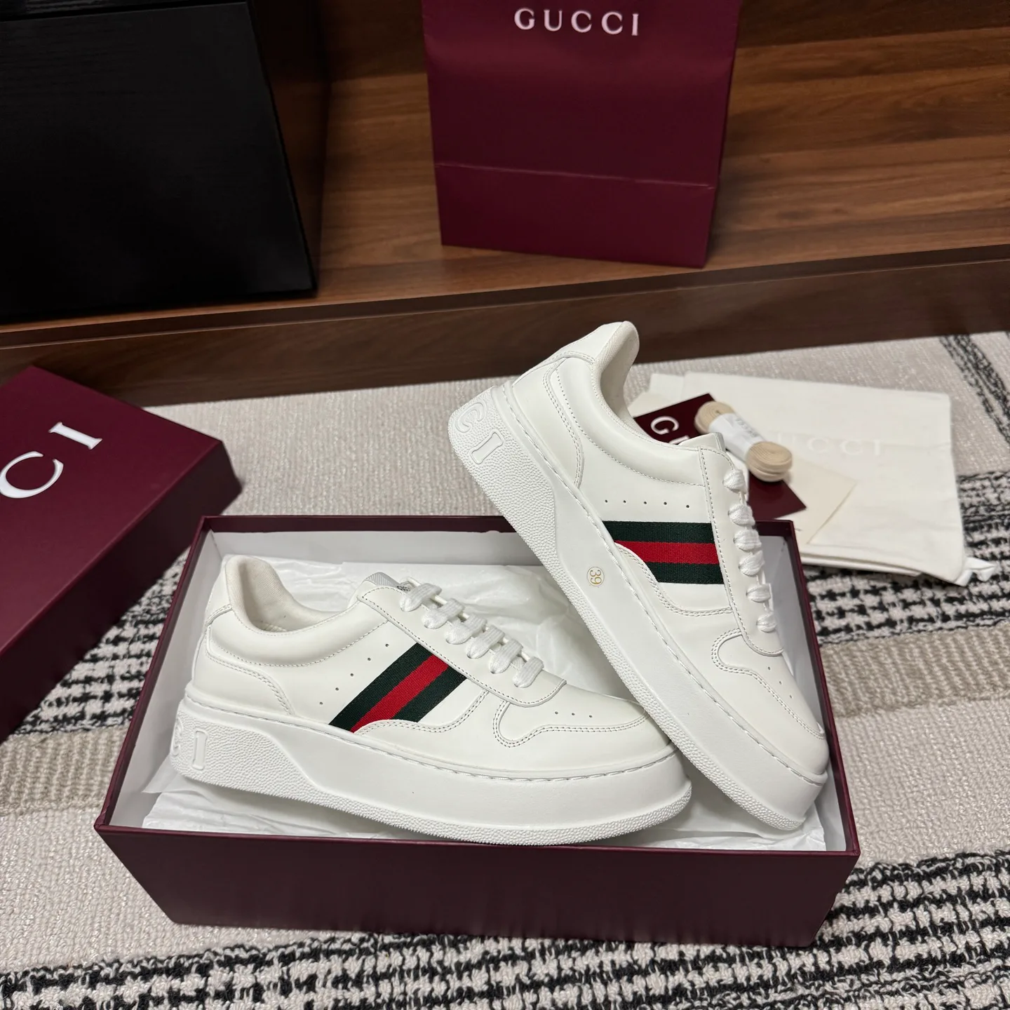 Кроссовки Женские Gucci 1225467