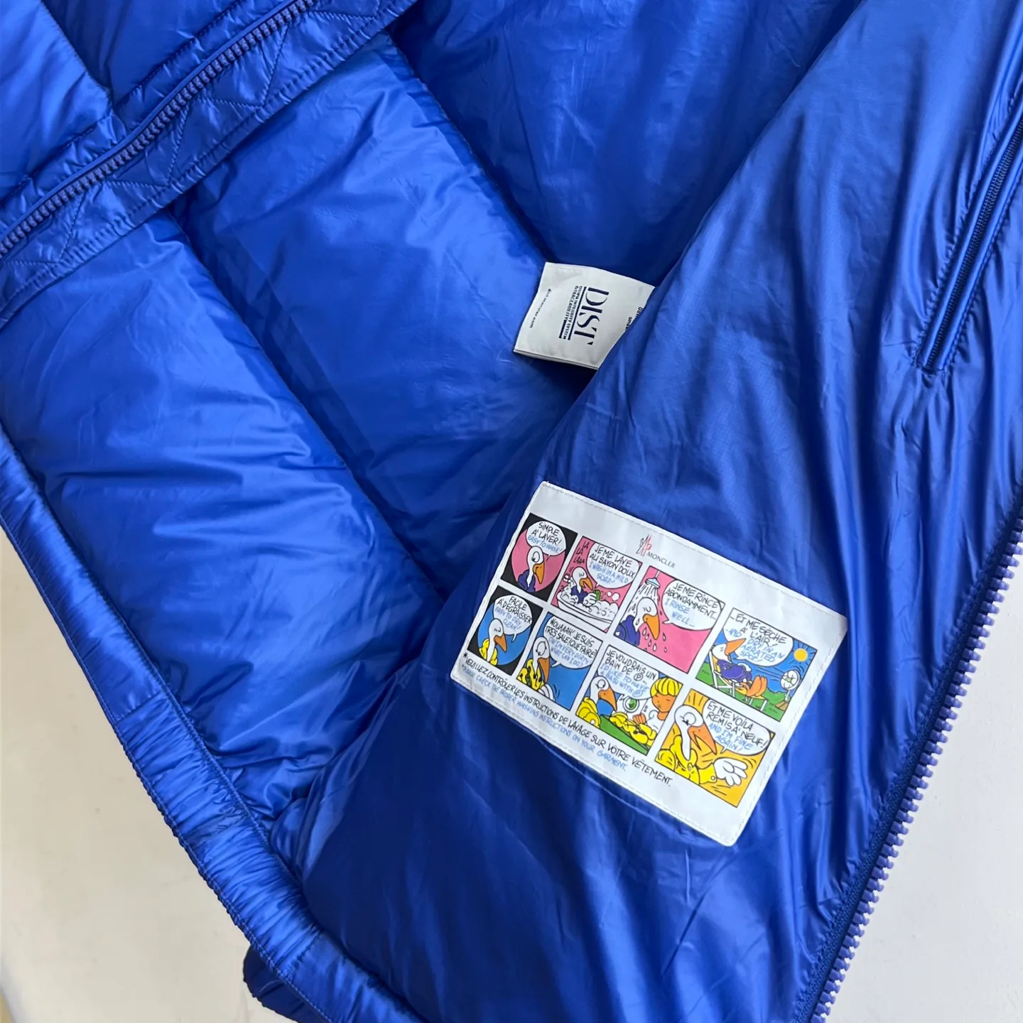 Куртки И Пуховики Женские Moncler 18178507