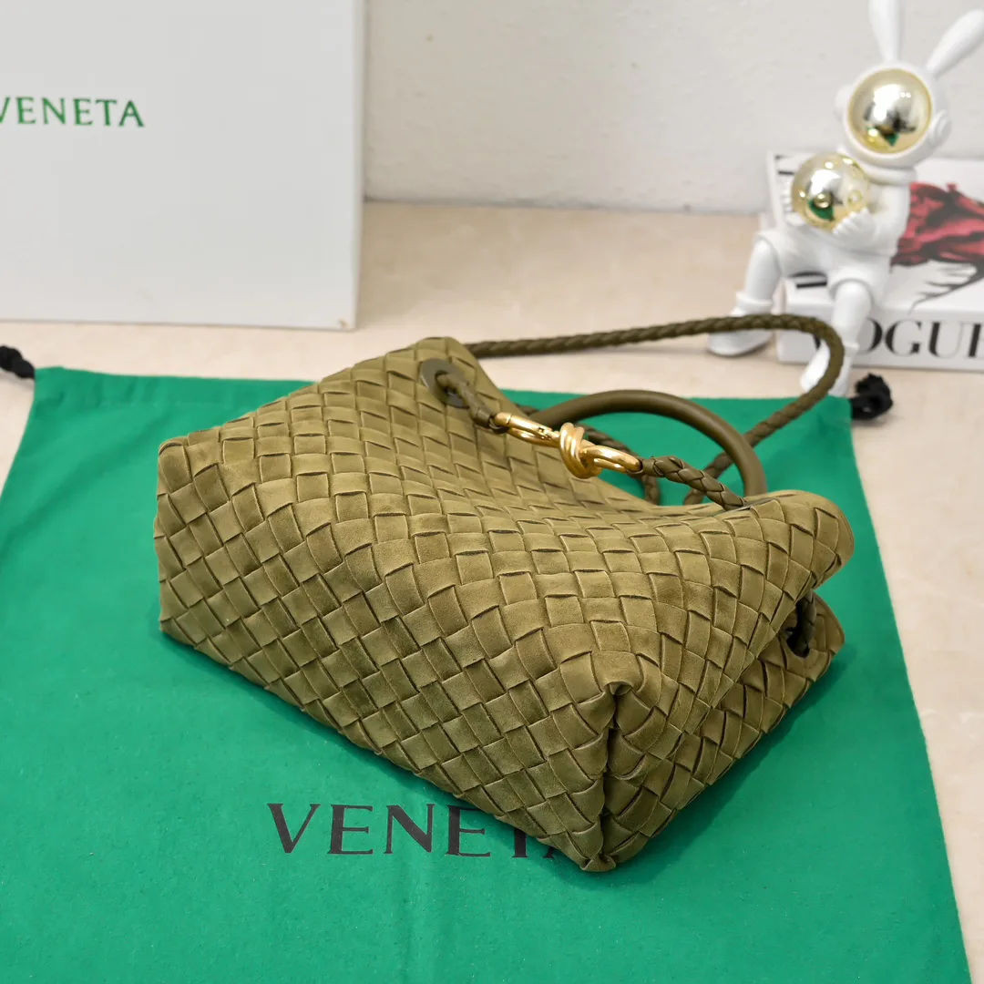 Классические Сумки Женские Bottega Veneta 11669034