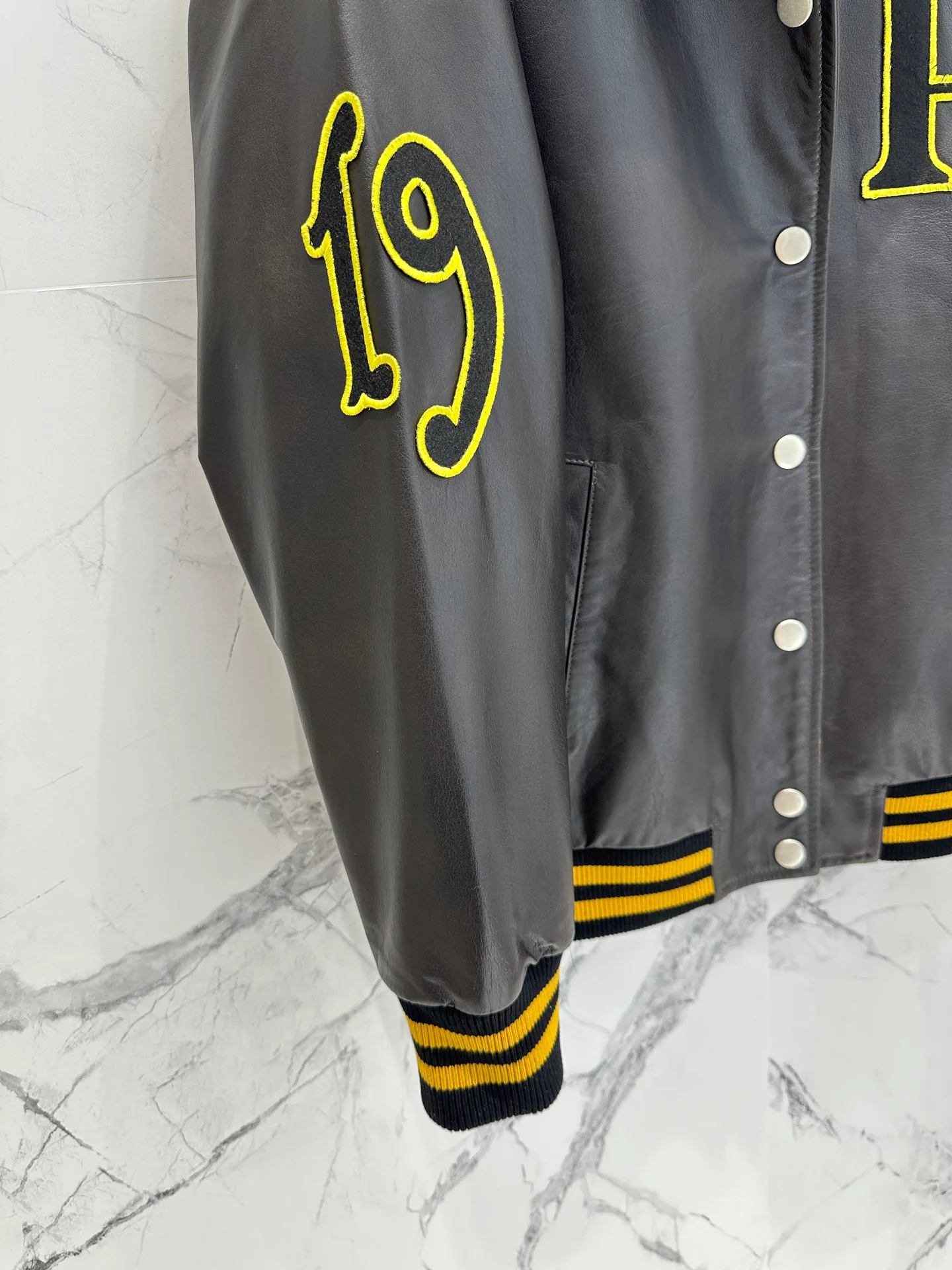 Кожаные Куртки И Дублёнки Мужские Prada 11181084