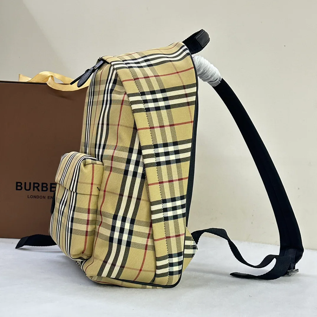 Рюкзаки Женские Burberry 702838