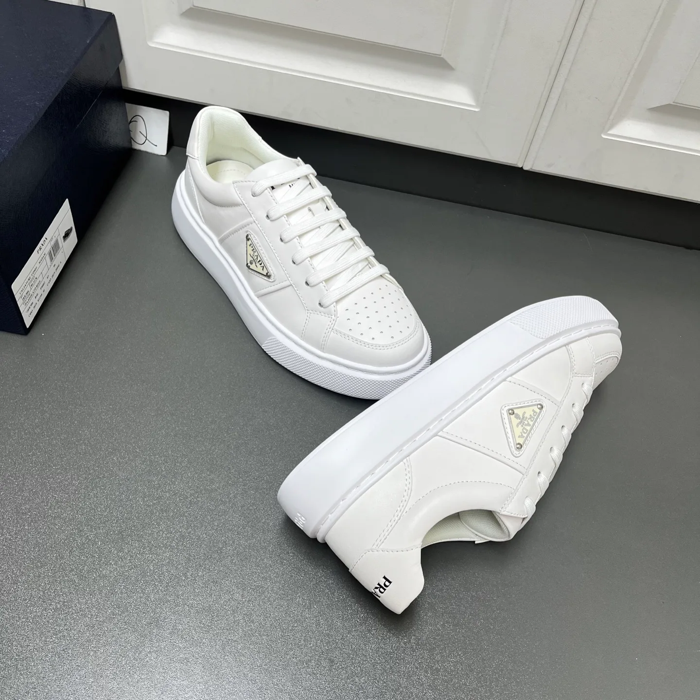 Кроссовки Мужские Prada 17457943