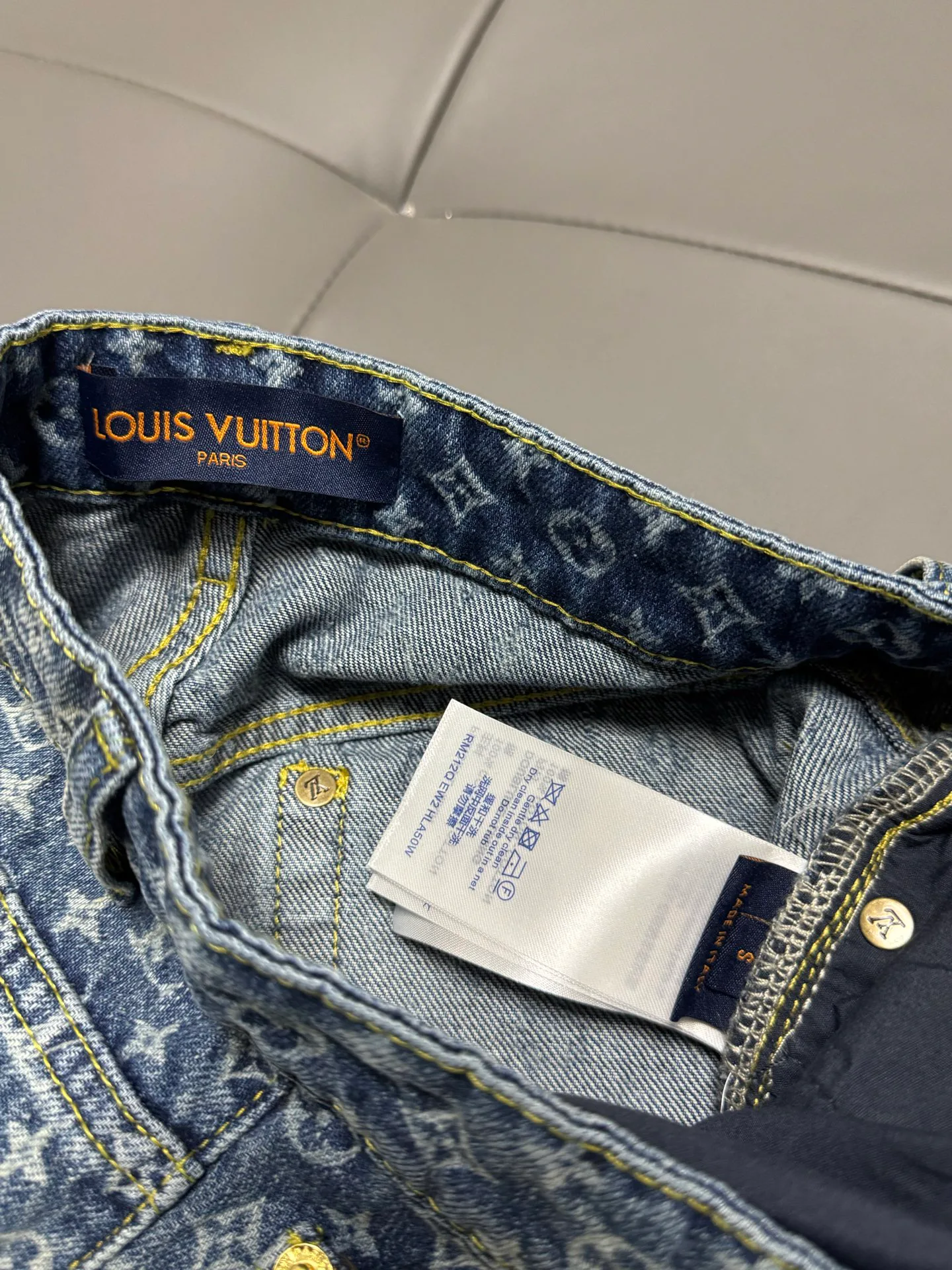 Шорты Женские Louis Vuitton 6056906
