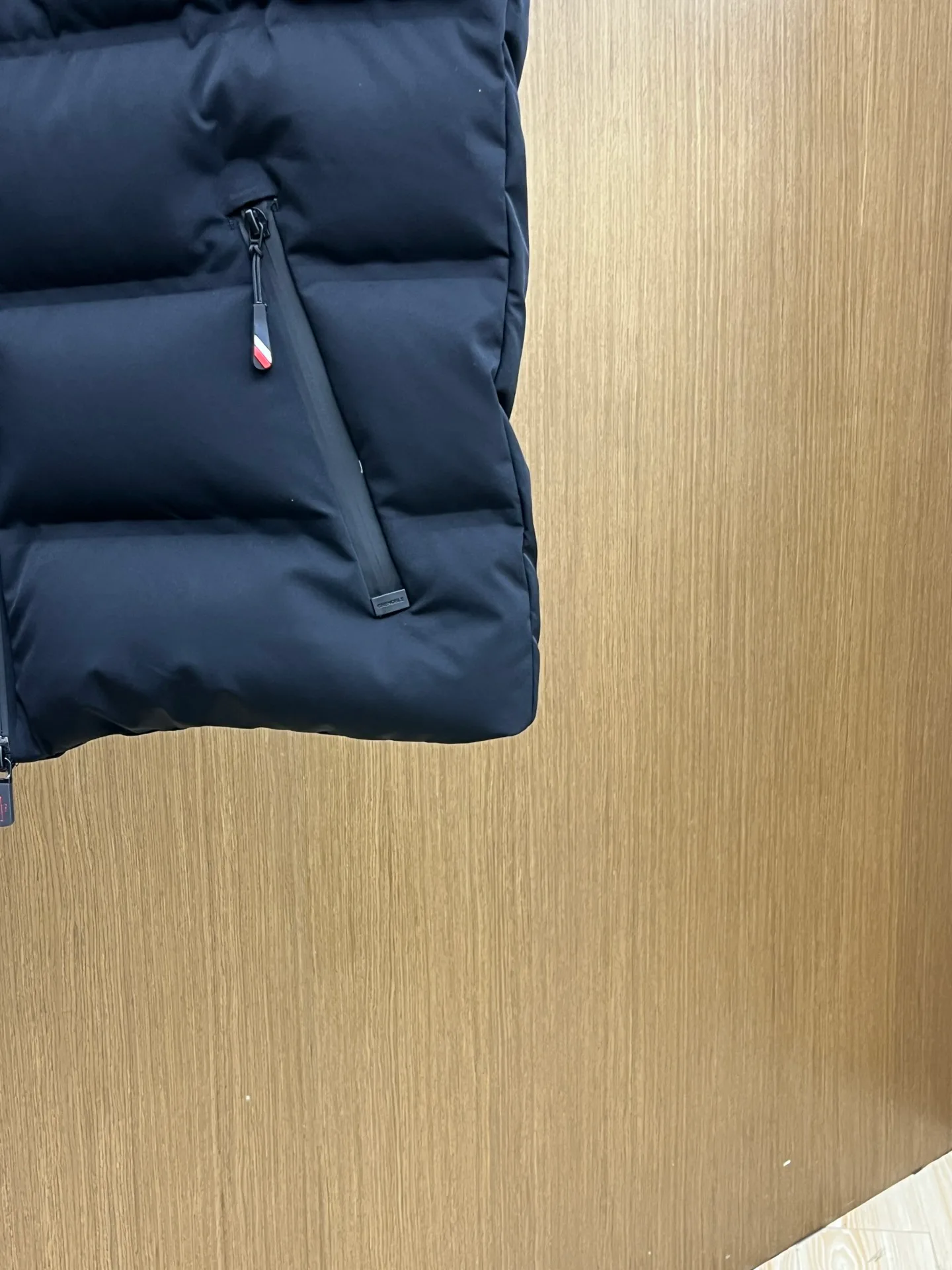 Куртки И Пуховики Мужские Moncler 18194606