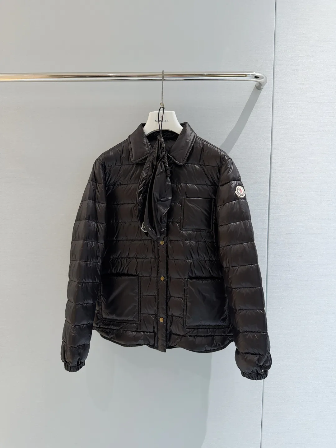 Куртки И Пуховики Женские Moncler 18439954