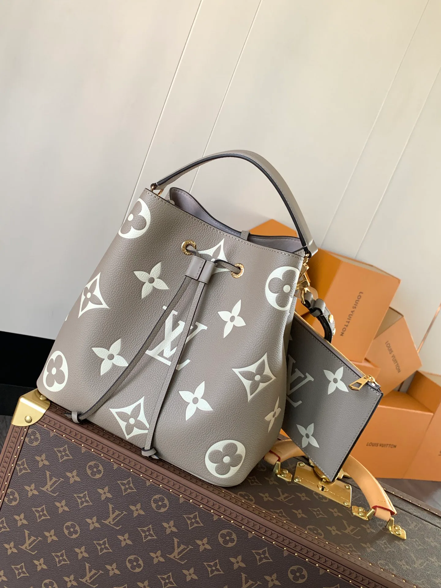 Сумки На Ремне Женские Louis Vuitton 546402