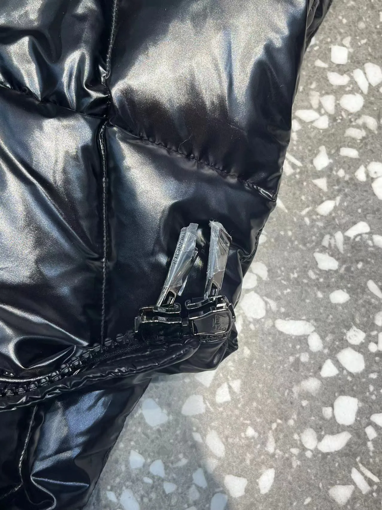 Куртки И Пуховики Женские Moncler 19989676