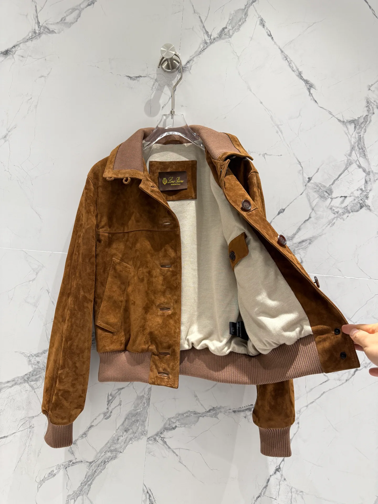 Кожаные Куртки И Дублёнки Женские Loro Piana 12717825