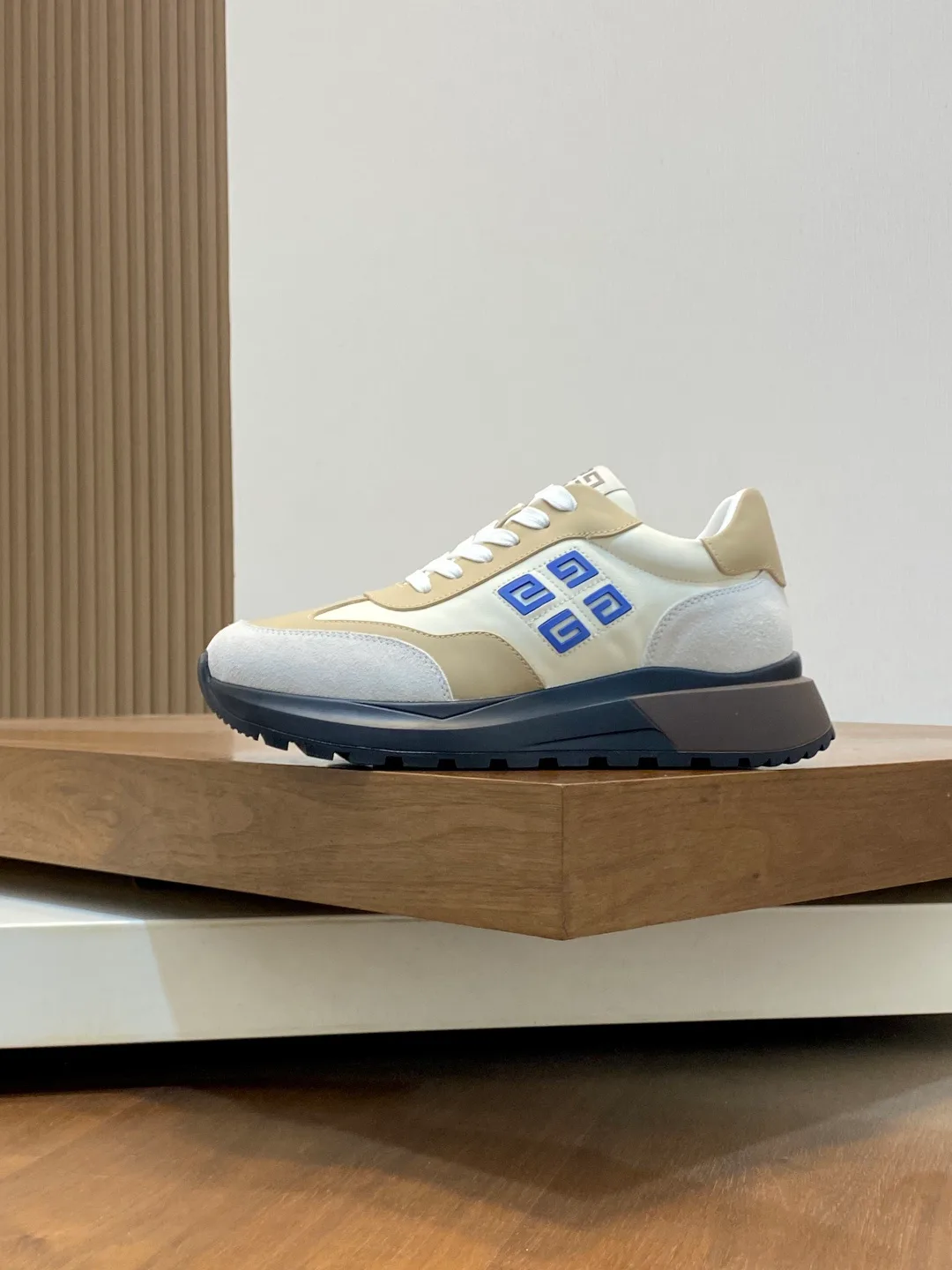 Кроссовки Мужские Givenchy 2030123