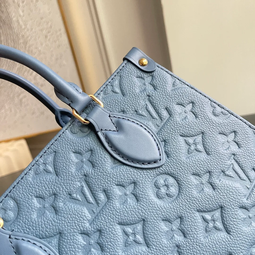 Классические Сумки Женские Louis Vuitton 11886367