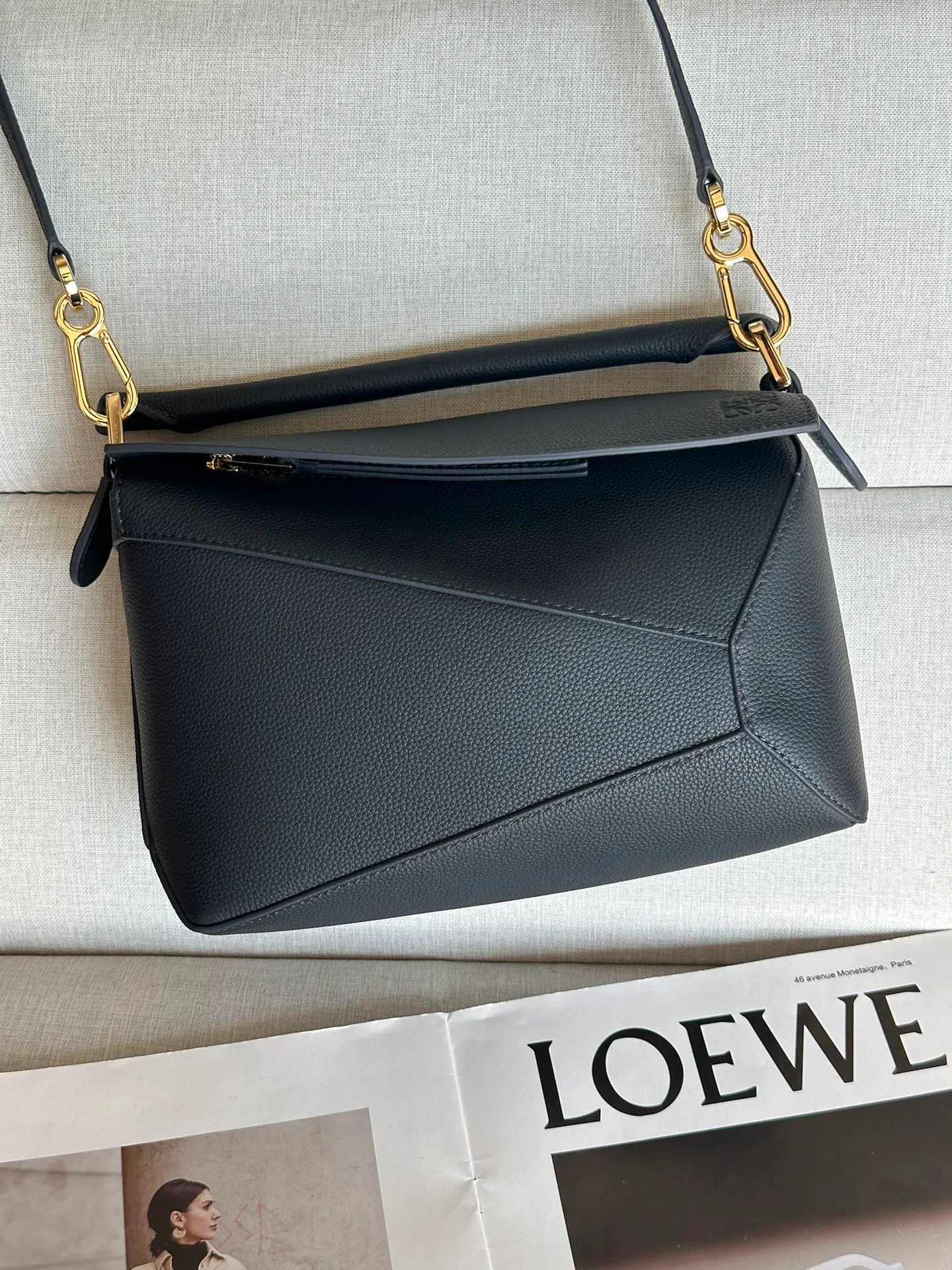 Классические Сумки Женские Loewe 13339547