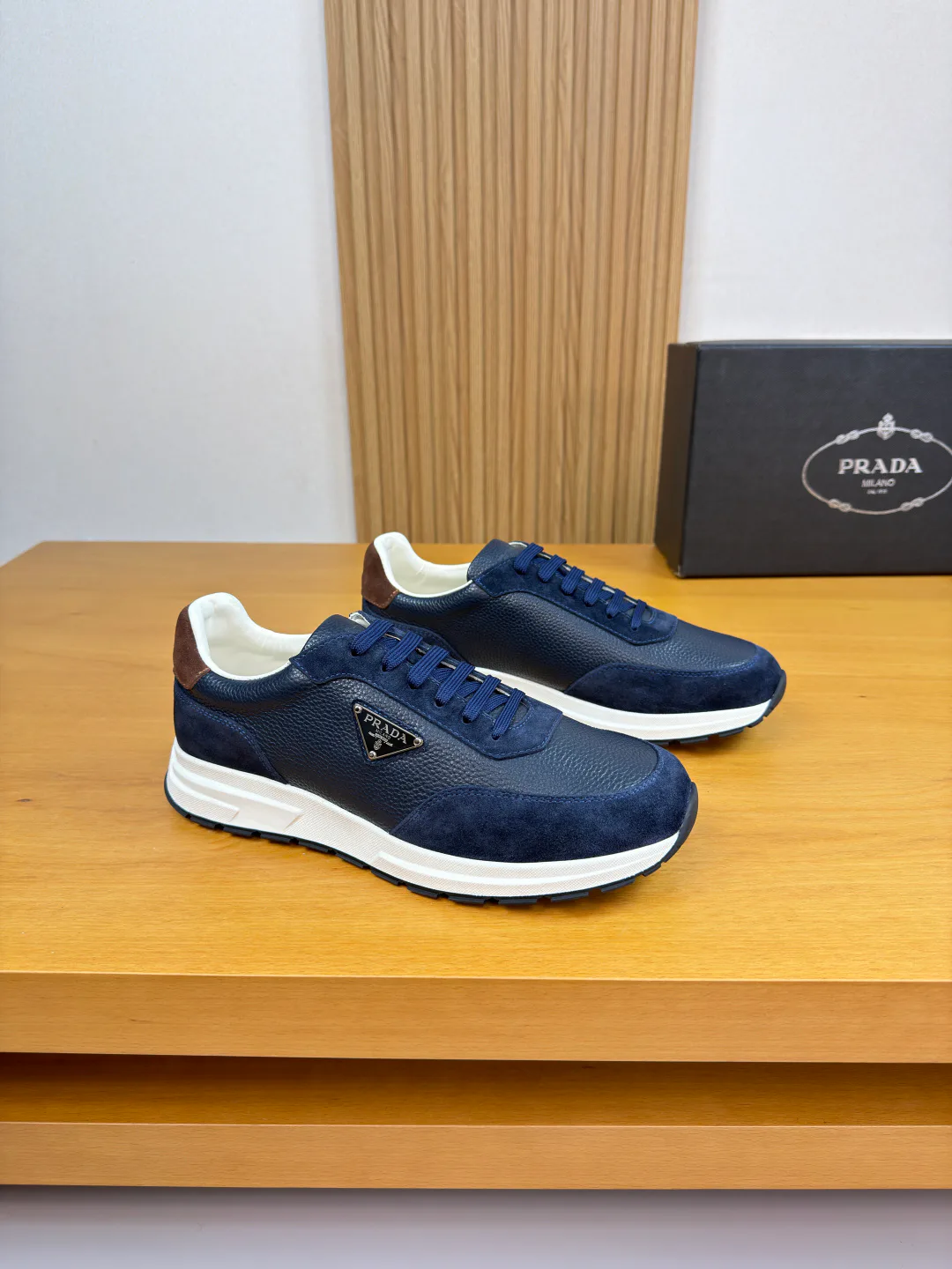 Кроссовки Мужские Prada 2389705