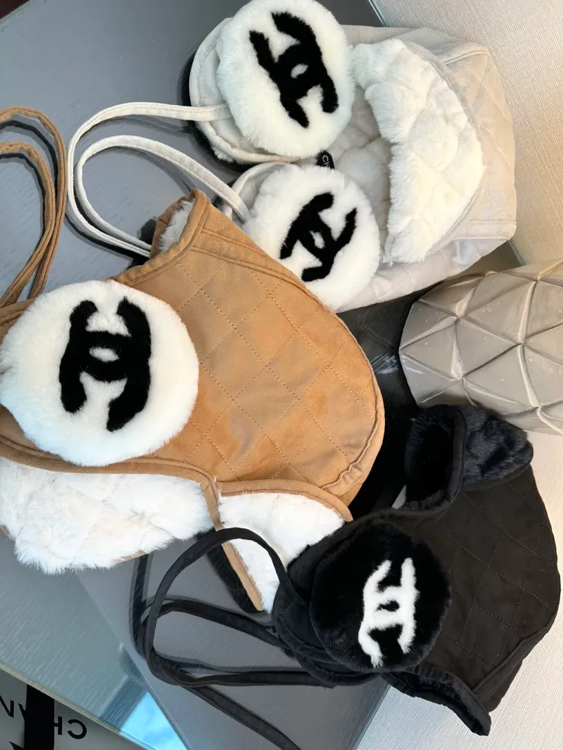 Головные Уборы Chanel 3897230