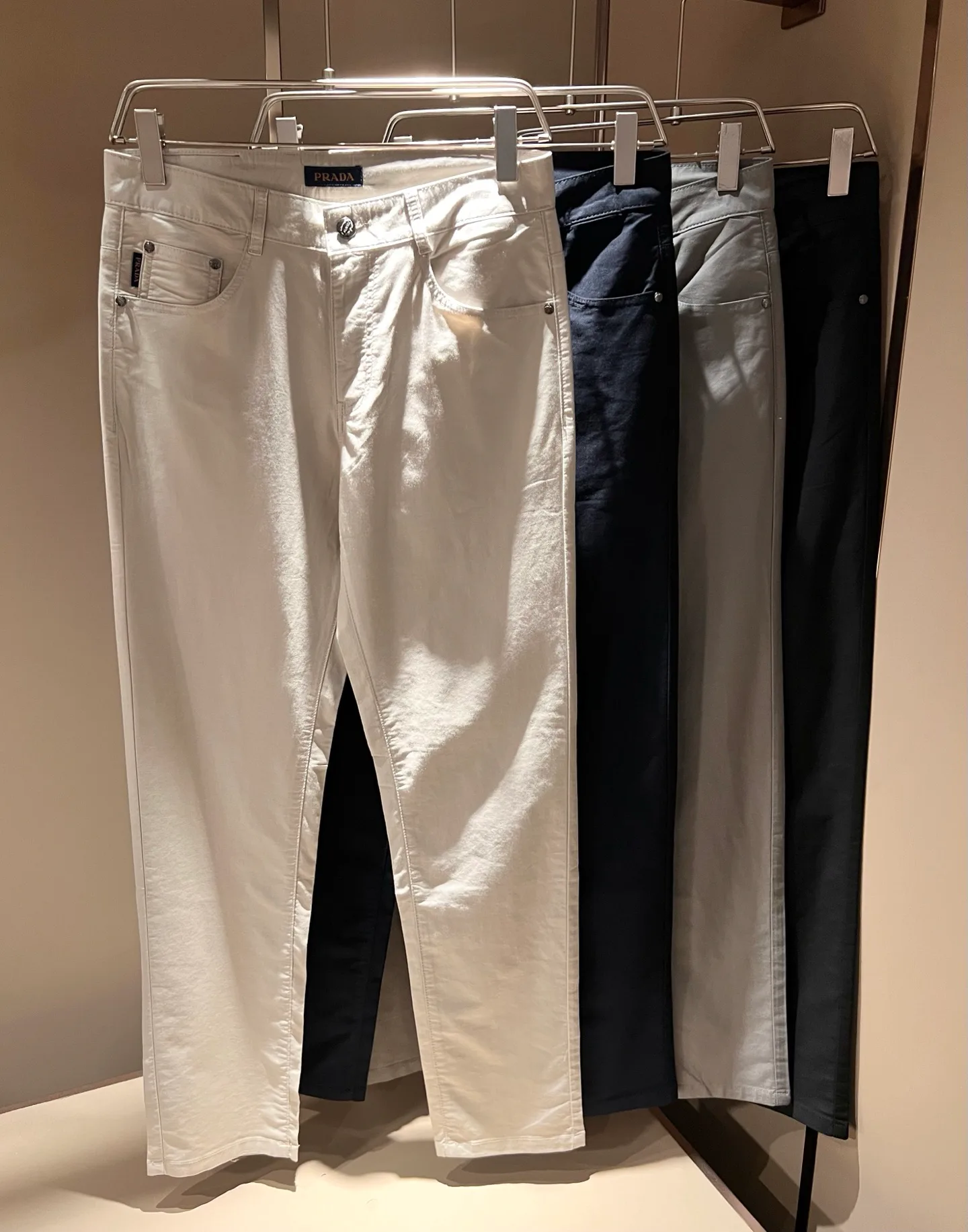 Брюки Мужские Prada 11952909