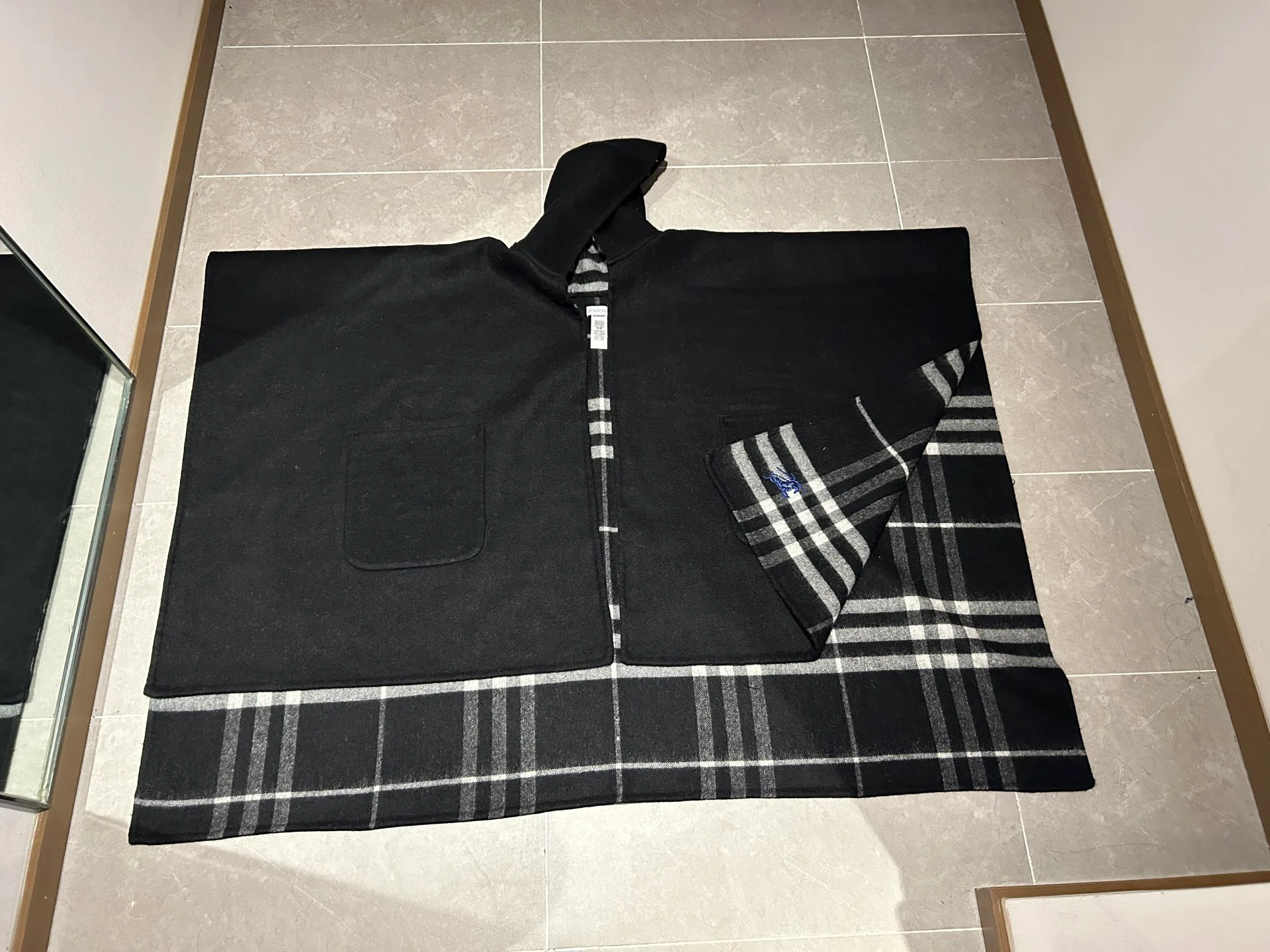 Пальто Женские Burberry 18507462