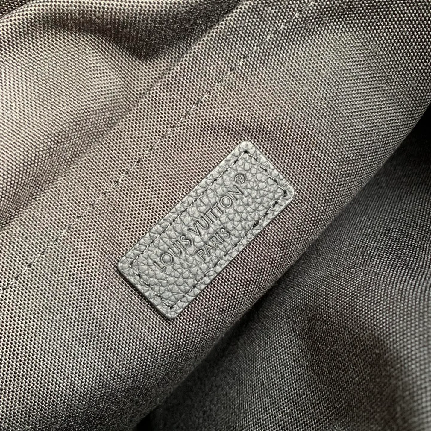 Сумки На Ремне Женские Louis Vuitton 18147470