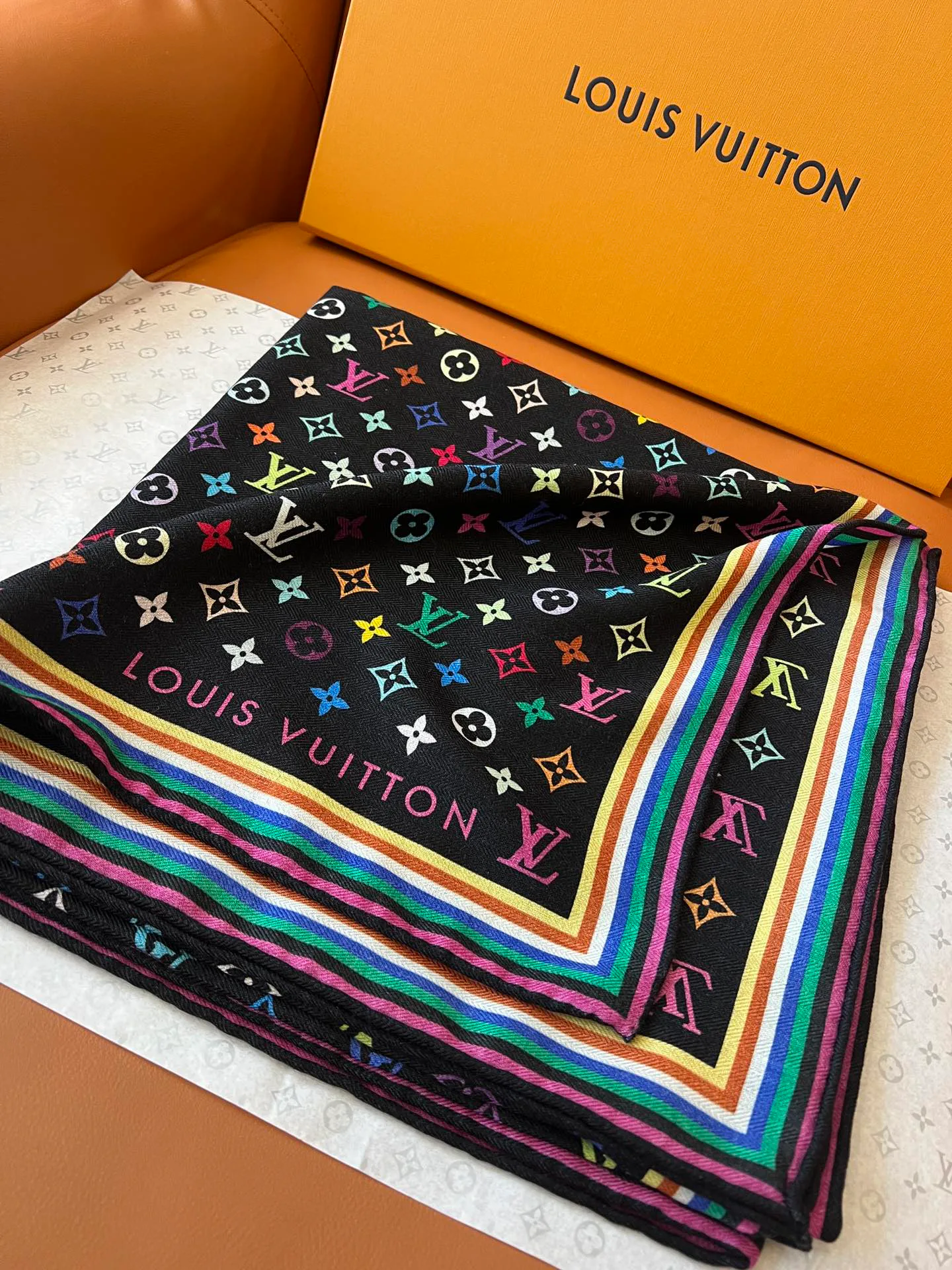 Шарфы Louis Vuitton 2478552