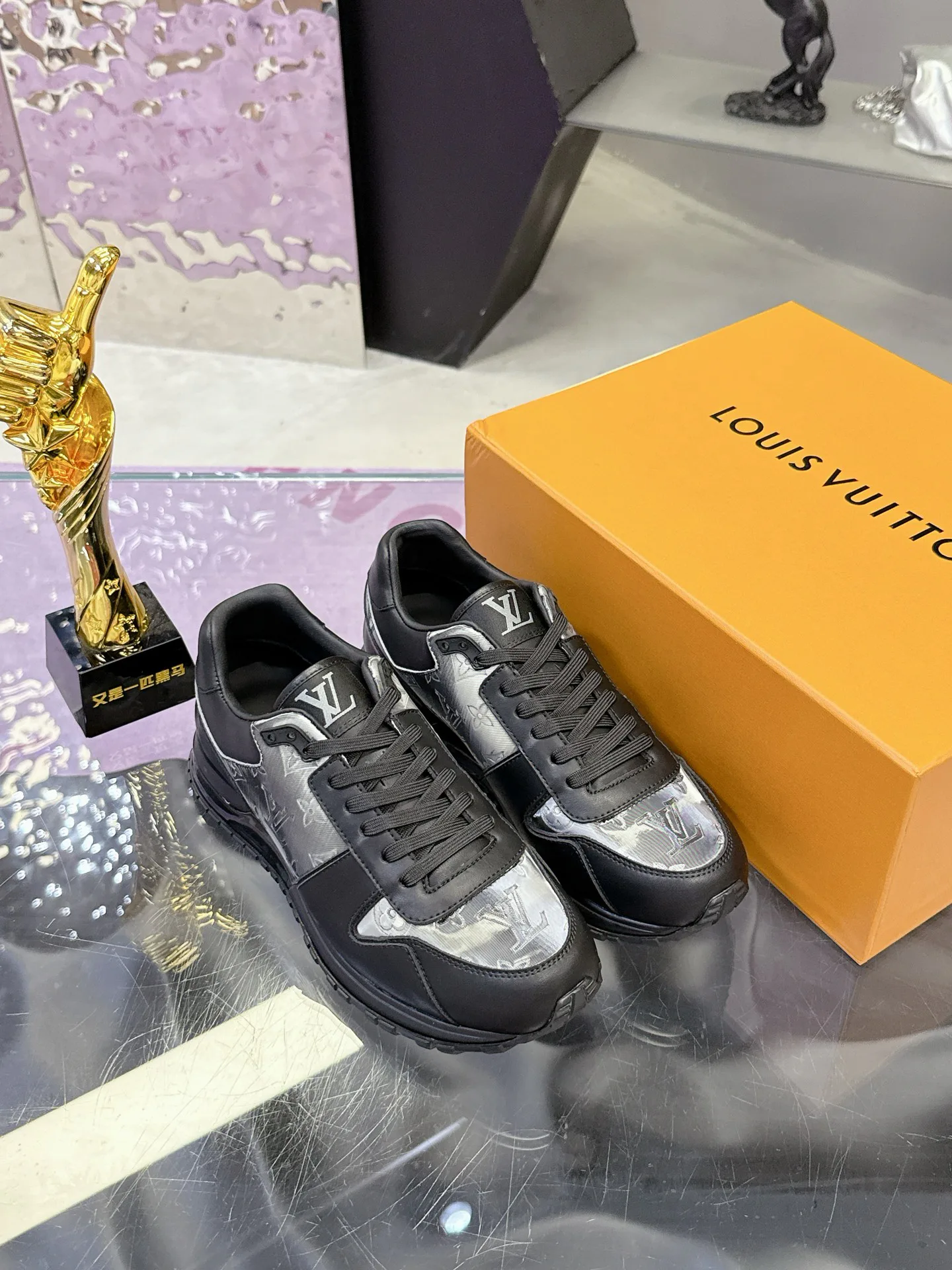 Кроссовки Мужские Louis Vuitton 421966